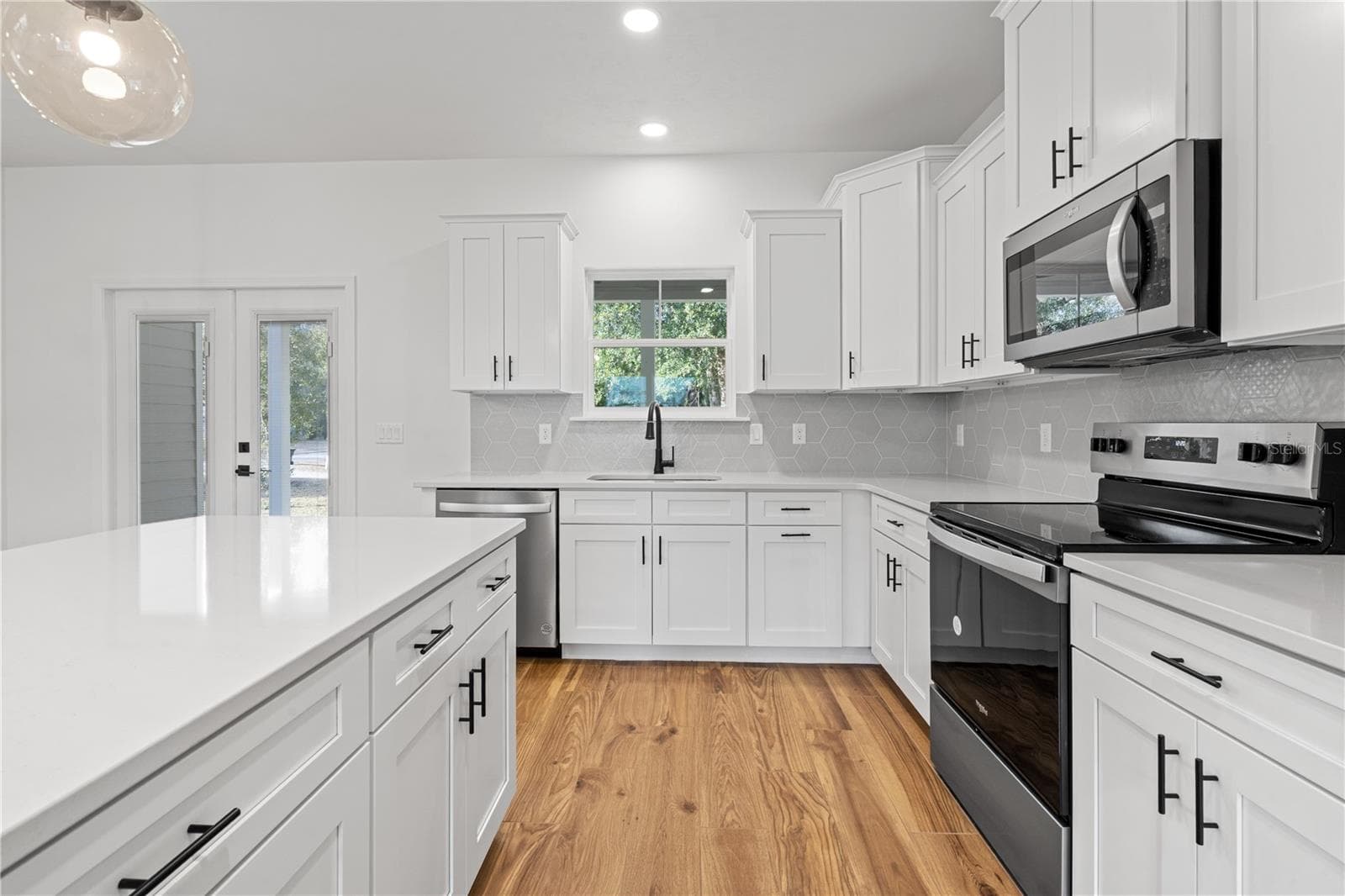 Single Family Residence at 601 FISHER DR, BRONSON, photo 8 of 32
