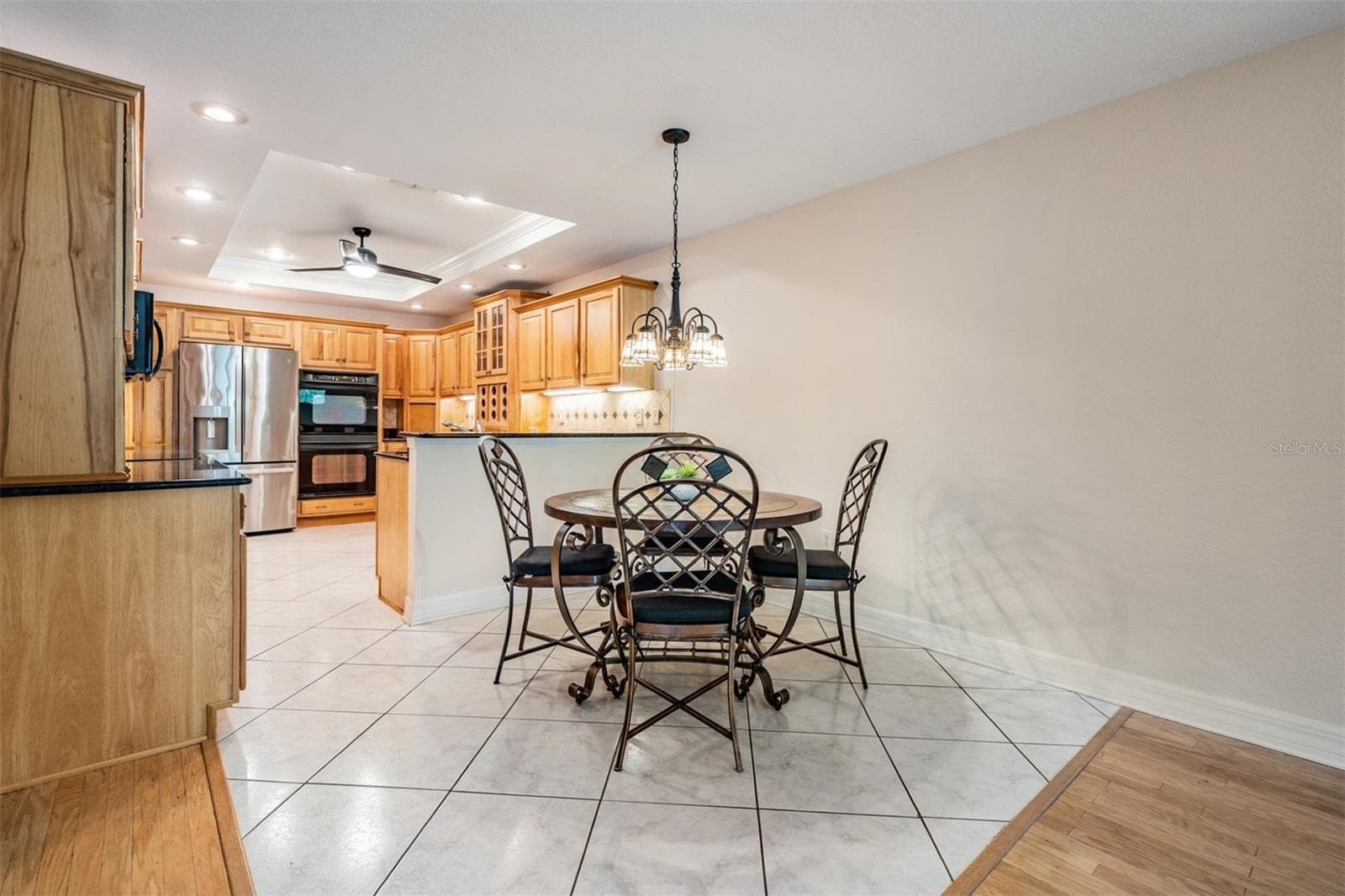 Single Family Residence at 10133 COLLAR DR, SAN ANTONIO, photo 18 of 99