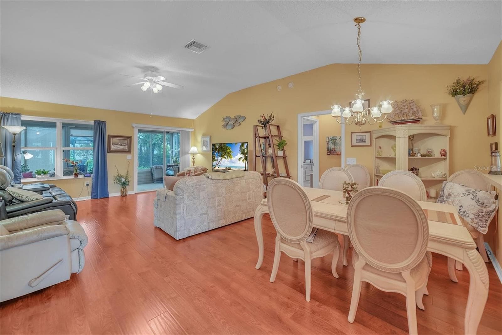 Single Family Residence at 8371 SE 168TH TRINITY PL, THE VILLAGES, photo 17 of 26