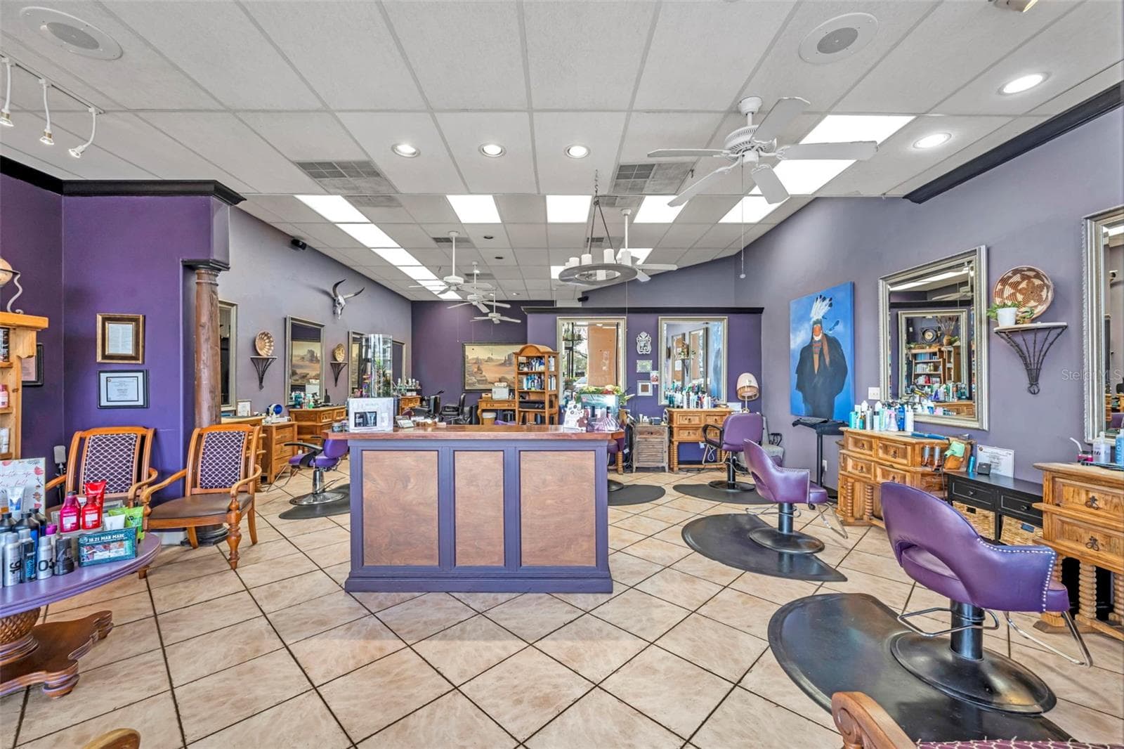 Retail at Retail, ALTAMONTE SPRINGS, photo 2 of 20