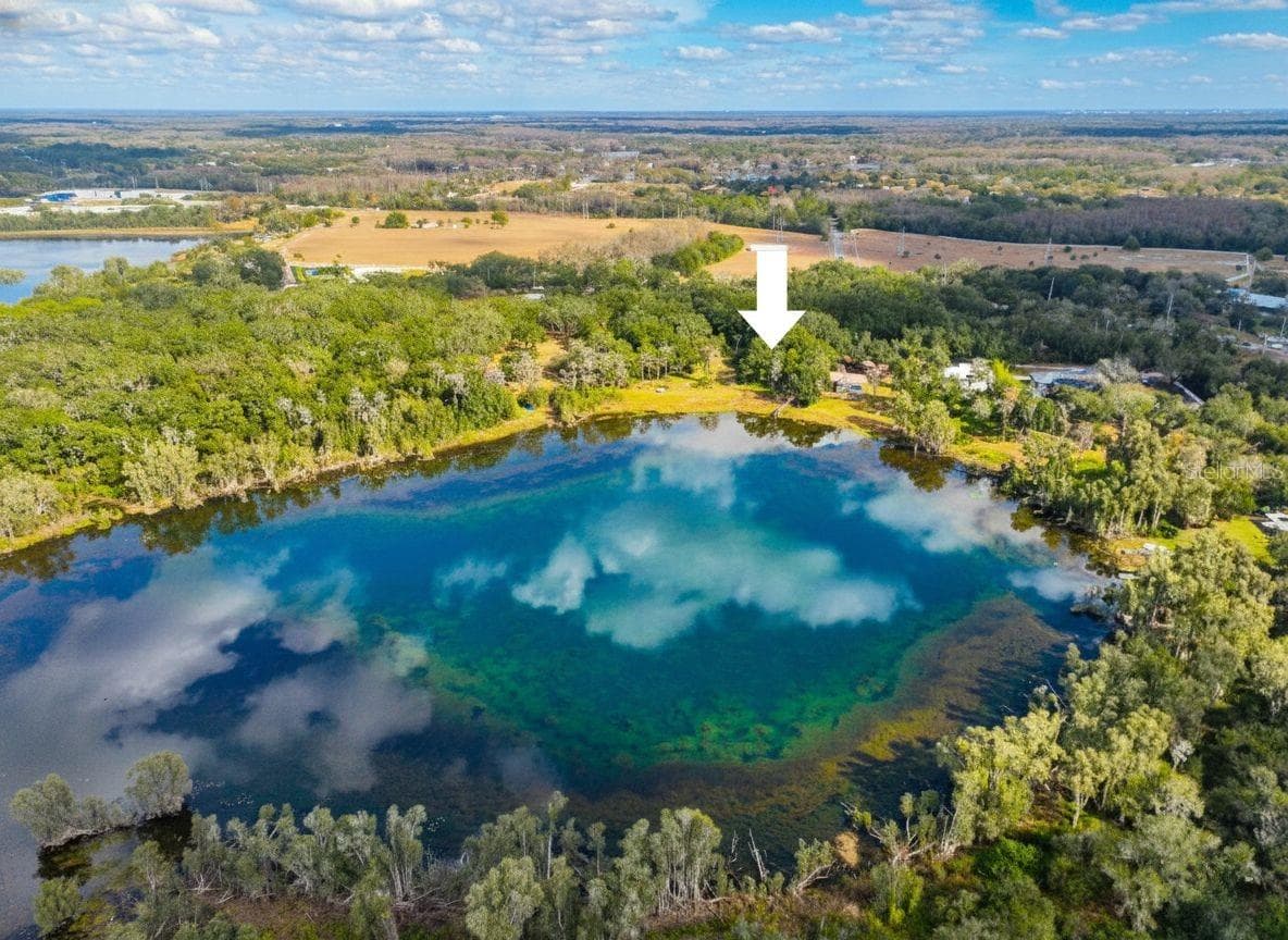 Single Family home on Lake Raleigh. Appx 18 Acre Spring Fed Lake - 9906 GUNN HWY, ODESSA