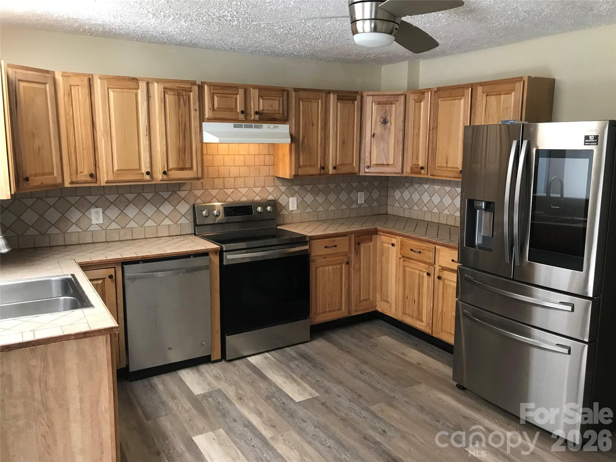 Single Family Residence at 545 Avery Creek Road, Arden, photo 6 of 35