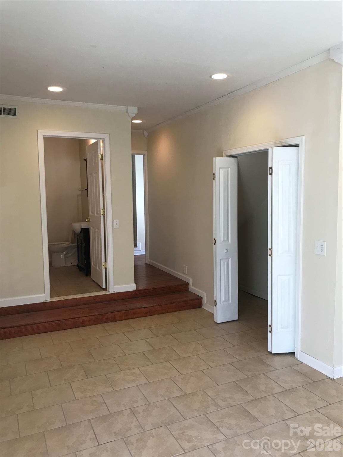 Single Family Residence at 545 Avery Creek Road, Arden, photo 20 of 35