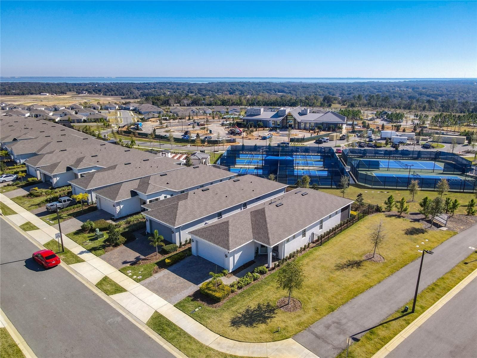 Single Family Residence at 2750 PURPLE MEADOW CT, MINNEOLA, photo 4 of 59