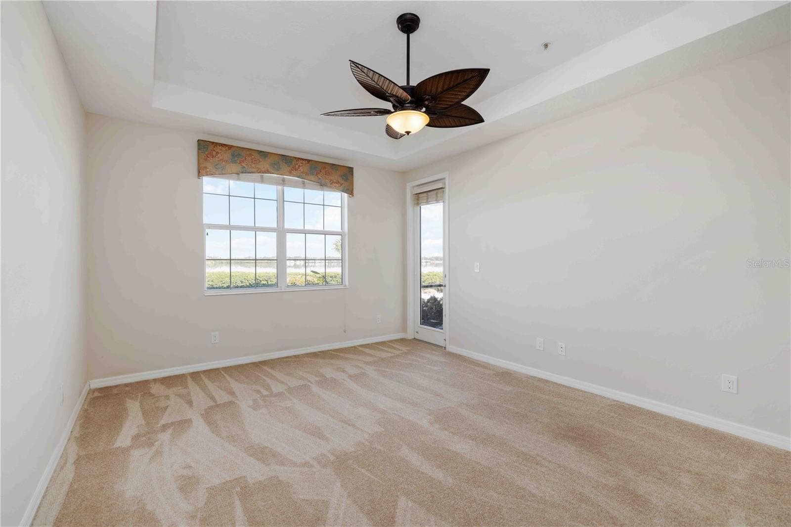 Primary Suite with access to Lanai - 1264 RIVERSCAPE ST #B, BRADENTON