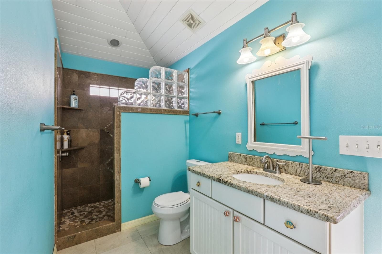 Guest House - 3050 CRUMP RD, WINTER HAVEN