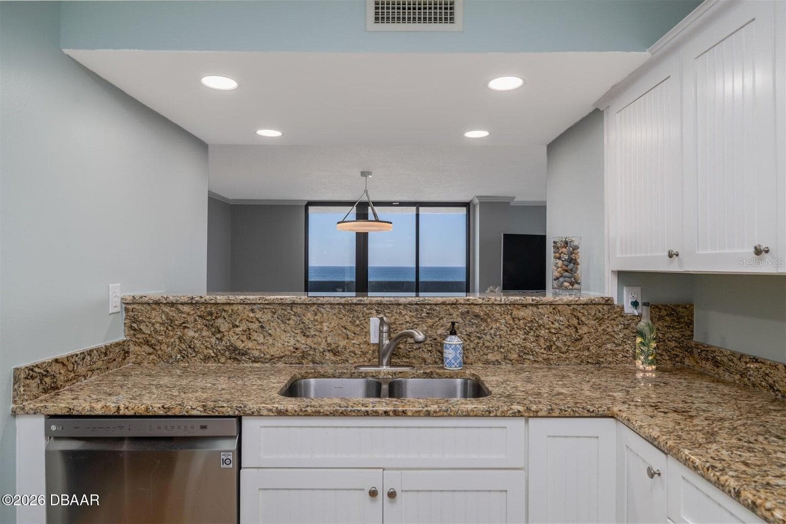 Condominium at 1420 N ATLANTIC AVE #1601, DAYTONA BEACH, photo 11 of 31