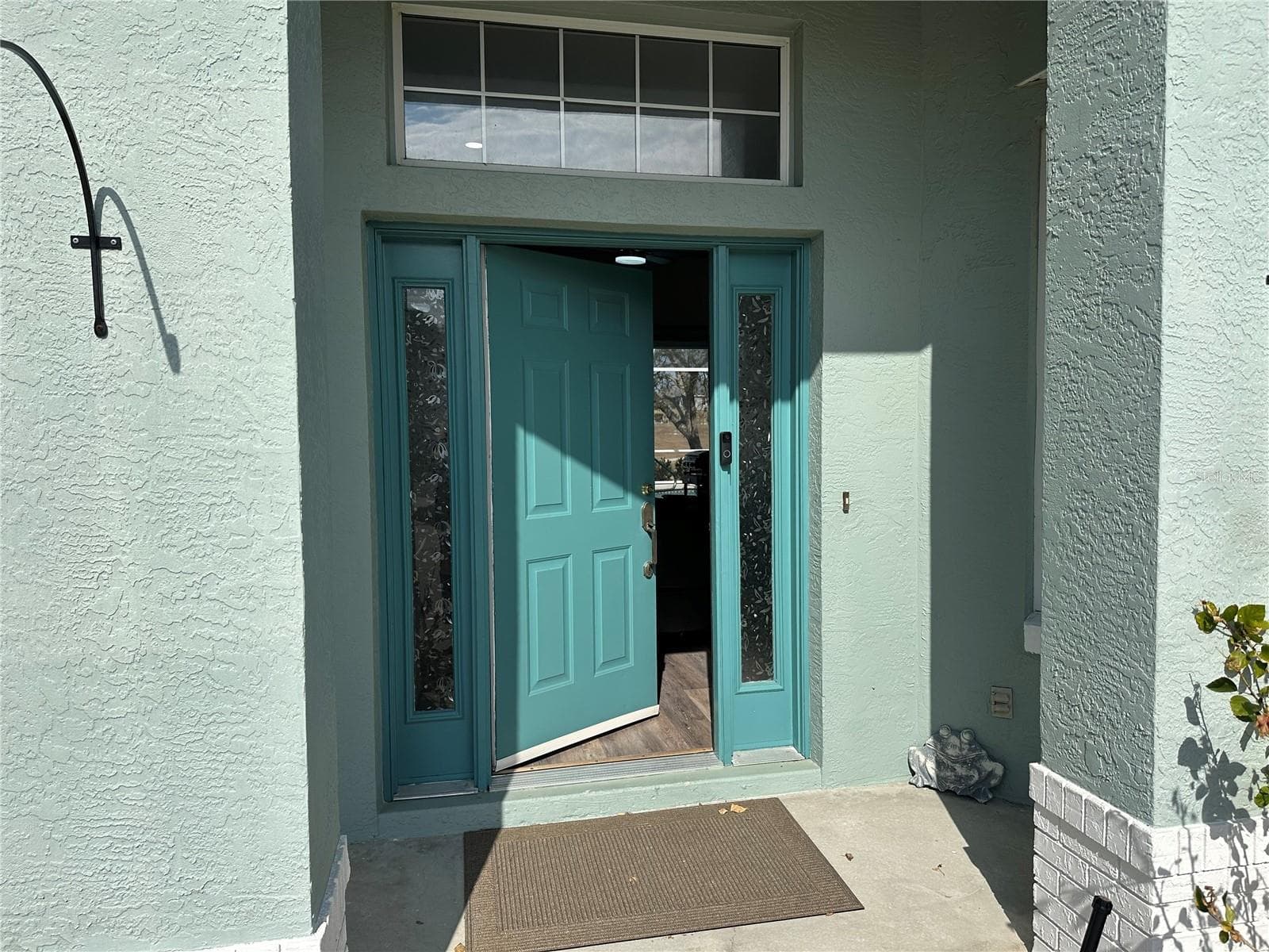 Single Family Residence at 4740 N CRESTLINE DR, BEVERLY HILLS, photo 6 of 44