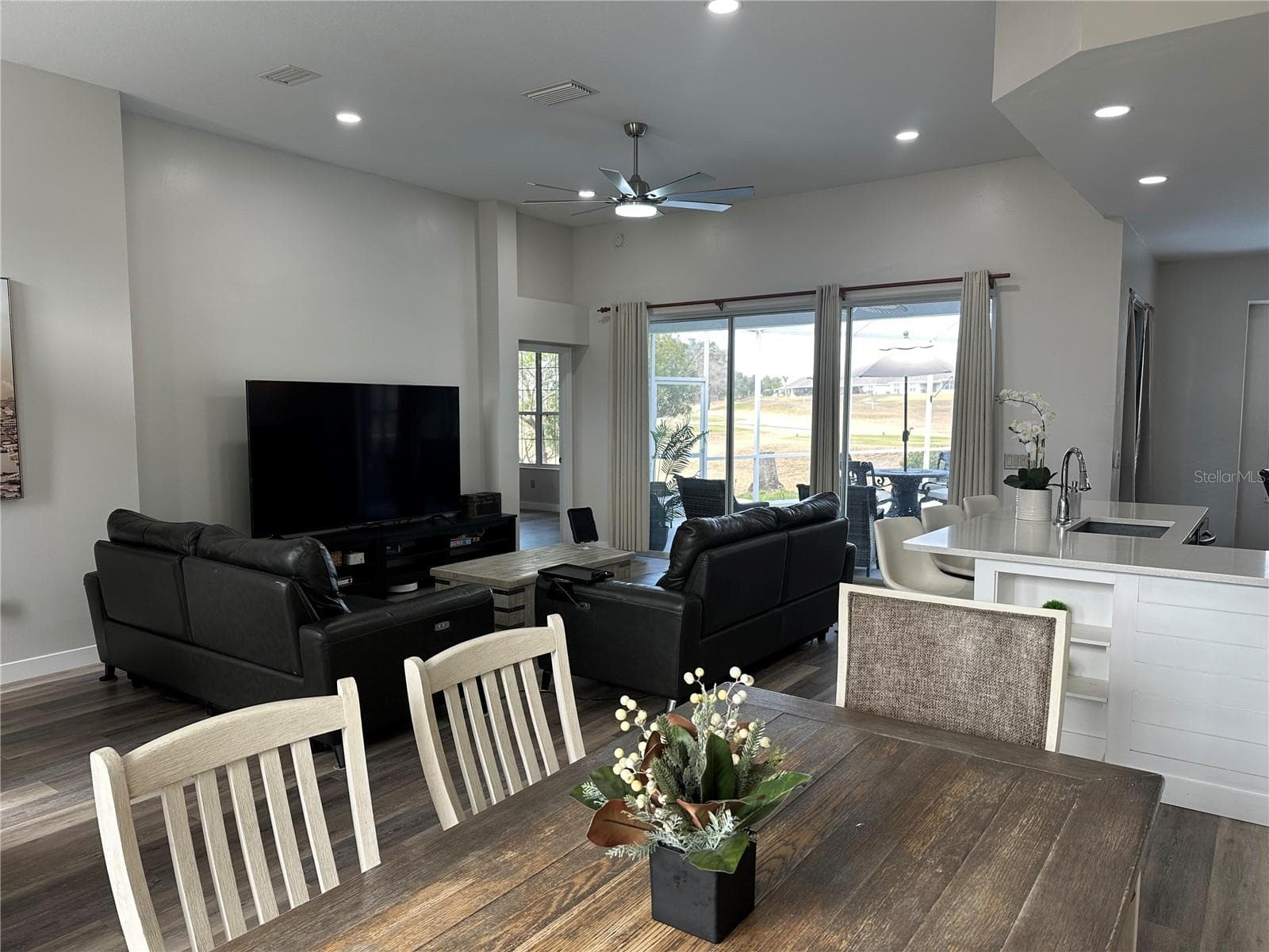 Single Family Residence at 4740 N CRESTLINE DR, BEVERLY HILLS, photo 20 of 44