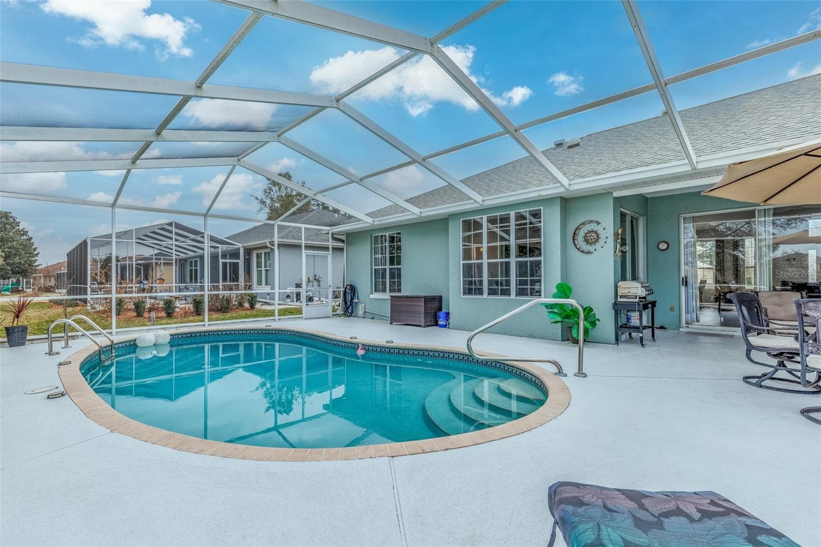 Single Family Residence at 4740 N CRESTLINE DR, BEVERLY HILLS, photo 2 of 44