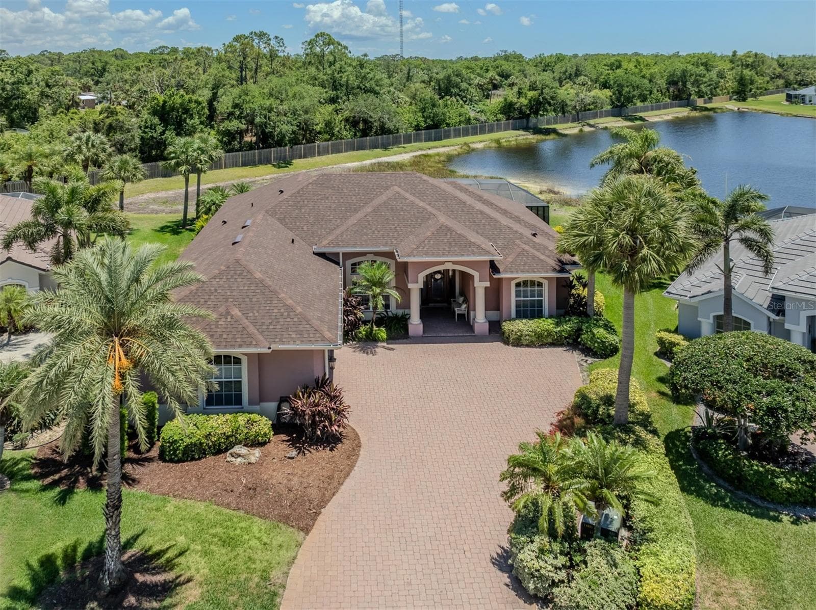 148 WADING BIRD DR