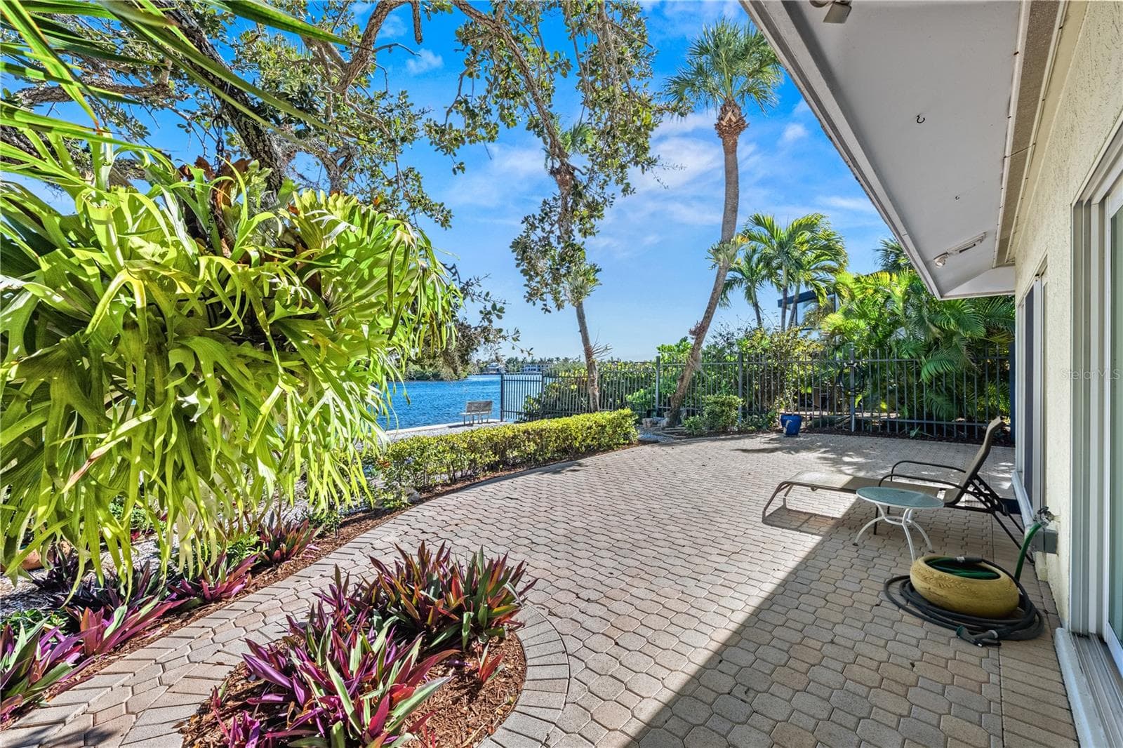 Condominium at 1320 MOONMIST DR #B-11, SARASOTA, photo 13 of 65