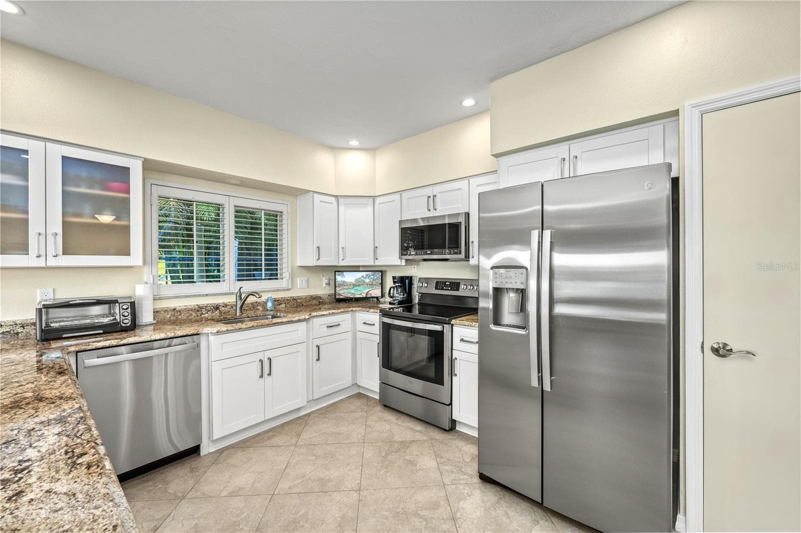 Condominium at 1320 MOONMIST DR #B-11, SARASOTA, photo 30 of 65