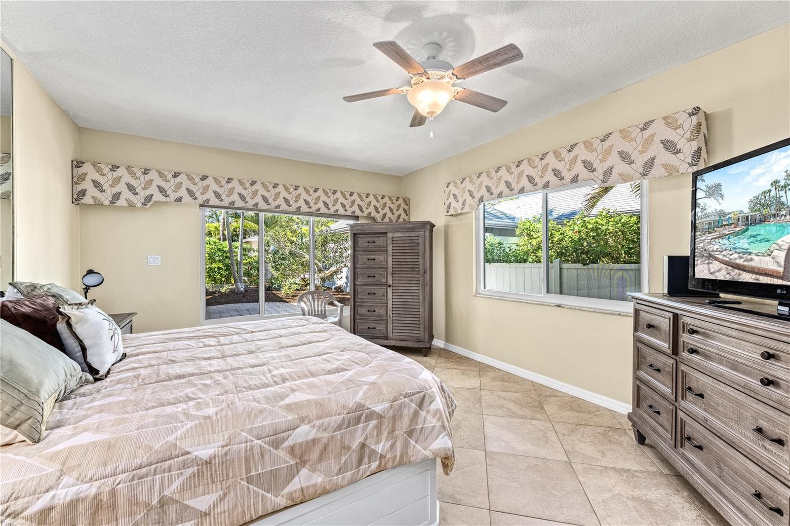 Condominium at 1320 MOONMIST DR #B-11, SARASOTA, photo 38 of 65