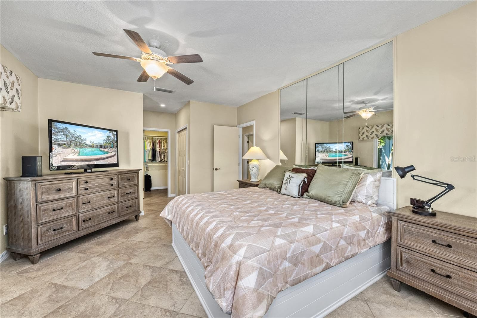 Condominium at 1320 MOONMIST DR #B-11, SARASOTA, photo 40 of 65