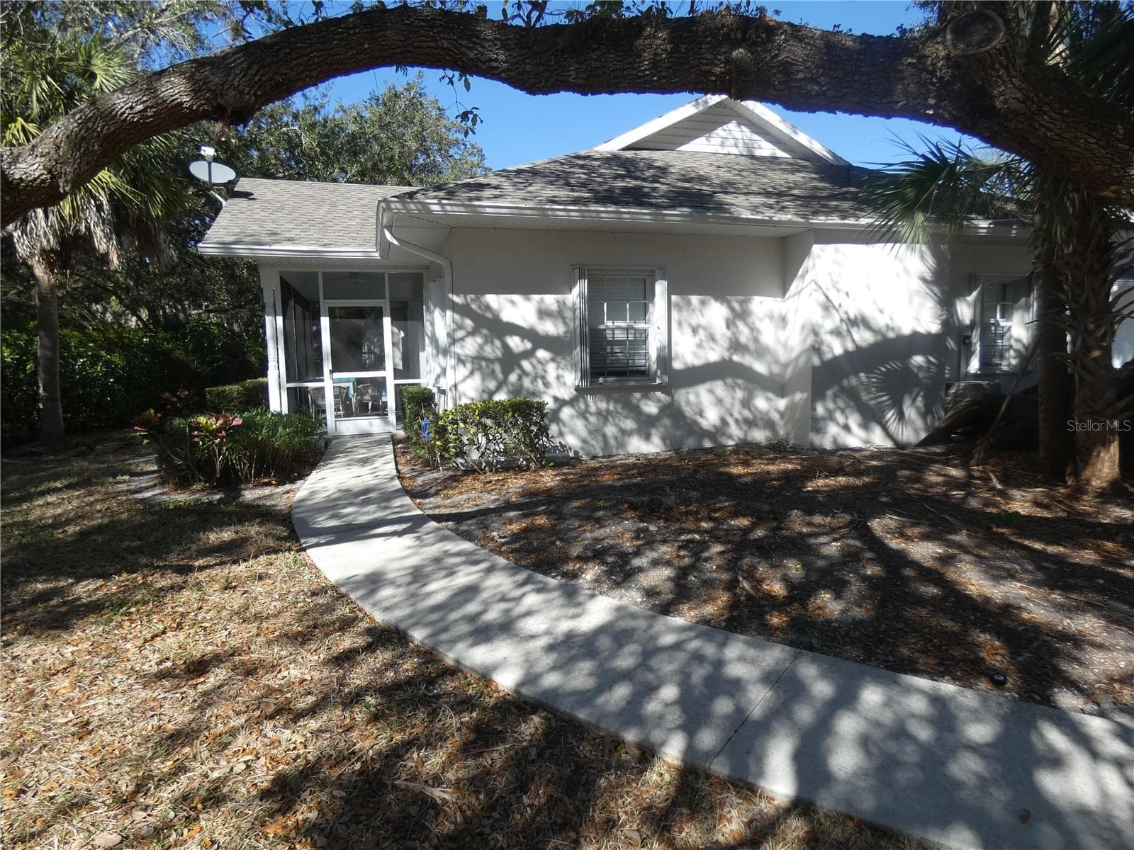 1448 WINDING OAK DR