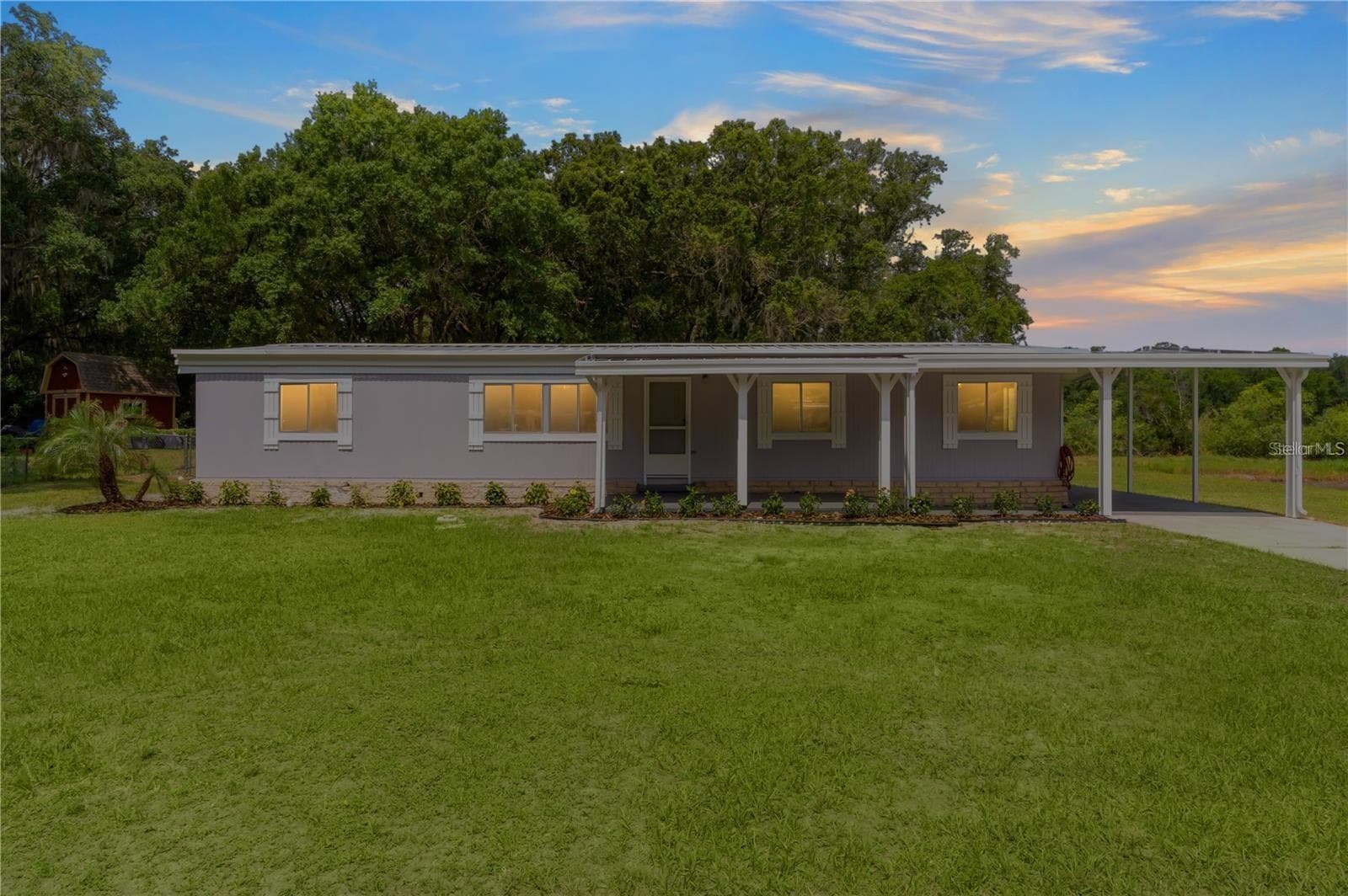 Manufactured Home at 302 IVANHOE CIR, LADY LAKE, photo 30 of 32