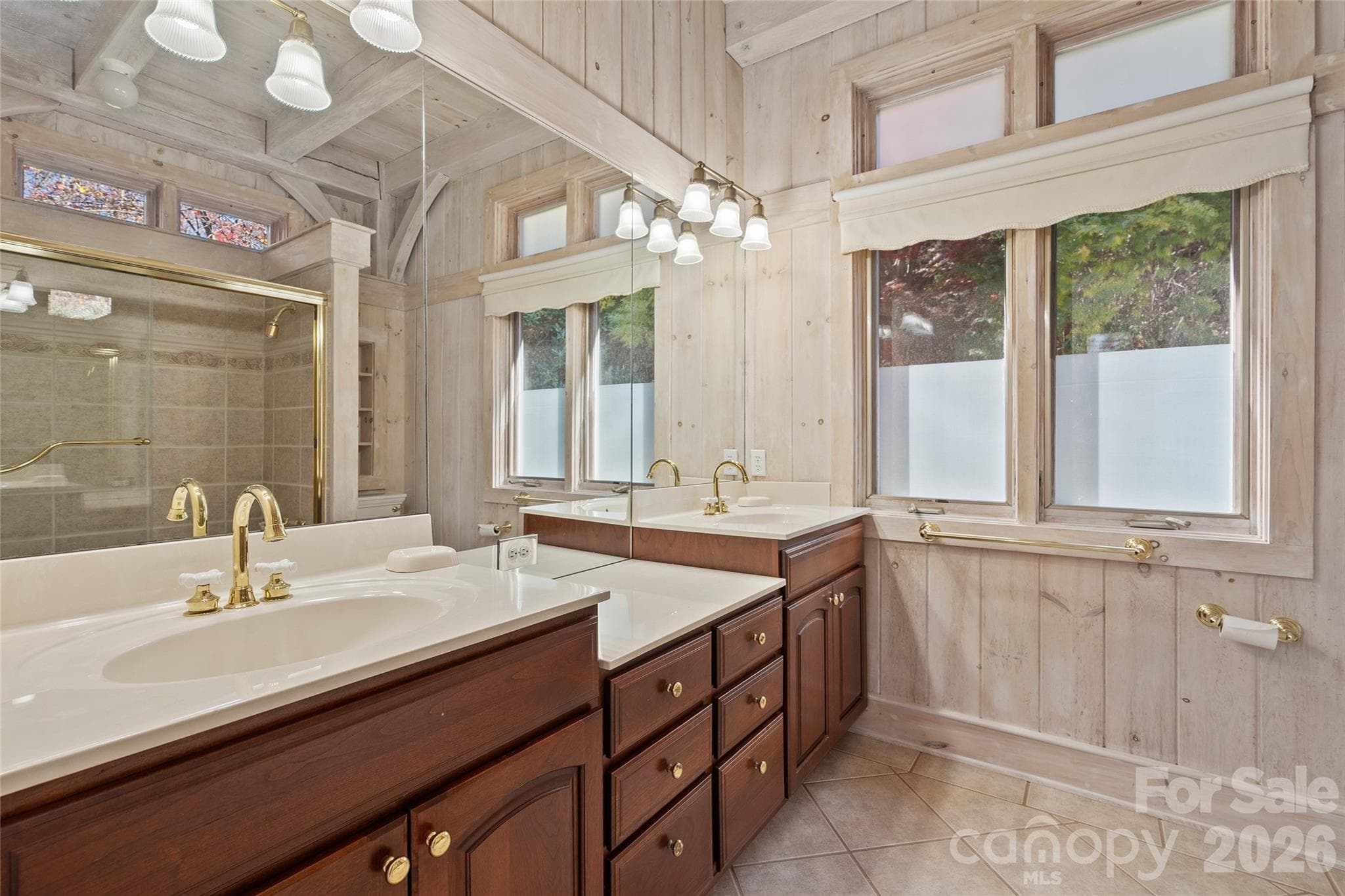 Single Family Residence at 33 Great Aspen Way, Black Mountain, photo 20 of 48
