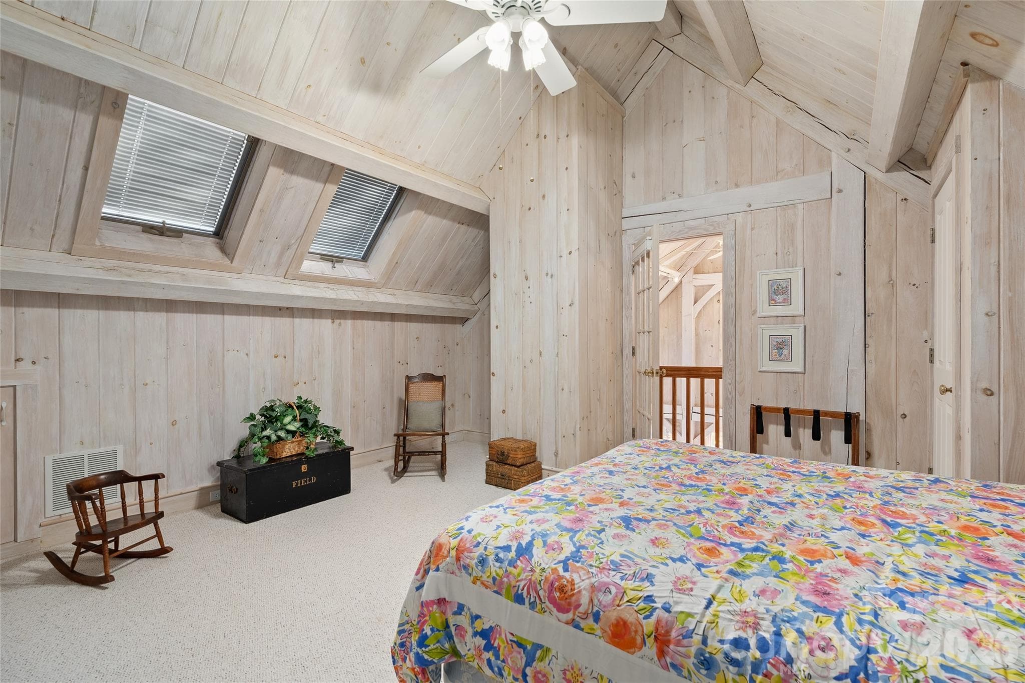 Single Family Residence at 33 Great Aspen Way, Black Mountain, photo 24 of 48