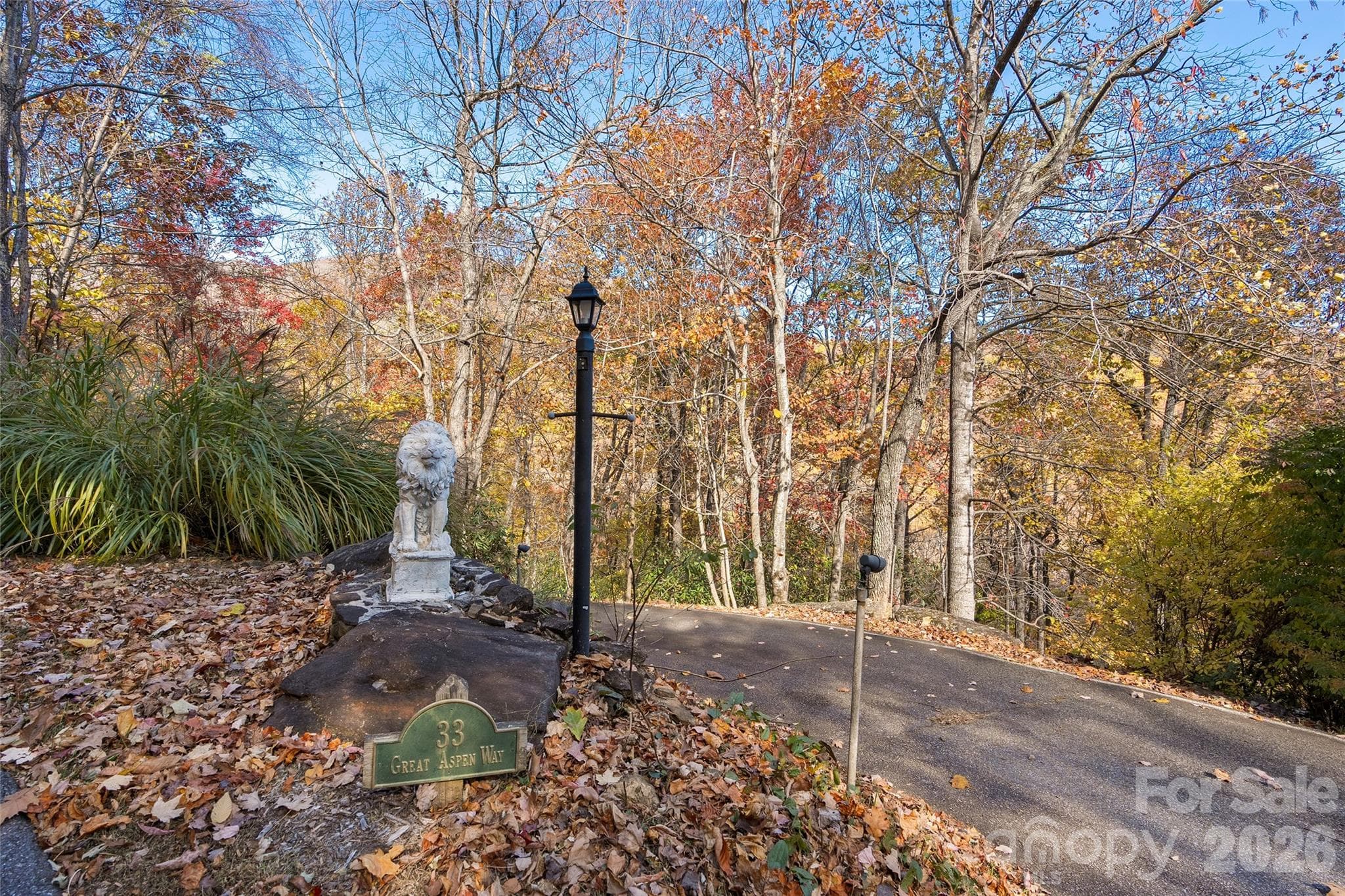Single Family Residence at 33 Great Aspen Way, Black Mountain, photo 39 of 48