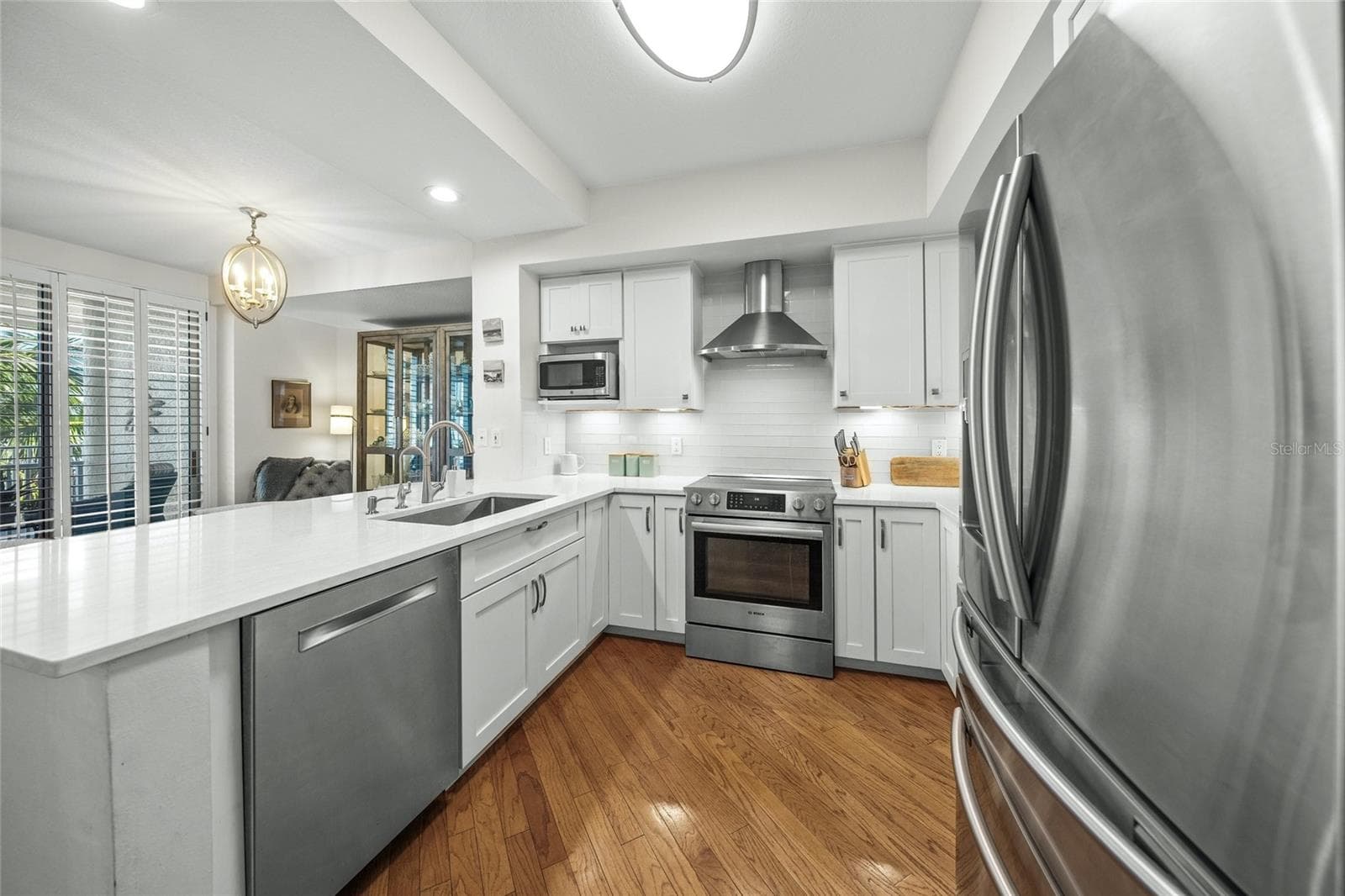 Condominium at 1260 DOLPHIN BAY WAY #403, SARASOTA, photo 12 of 76