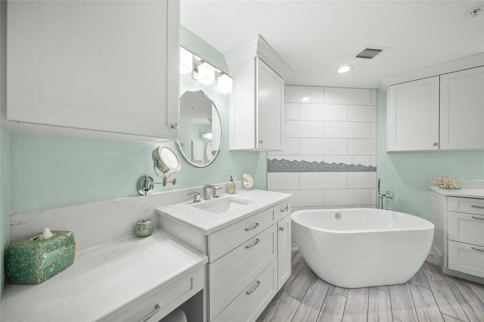 Condominium at 1260 DOLPHIN BAY WAY #403, SARASOTA, photo 30 of 76