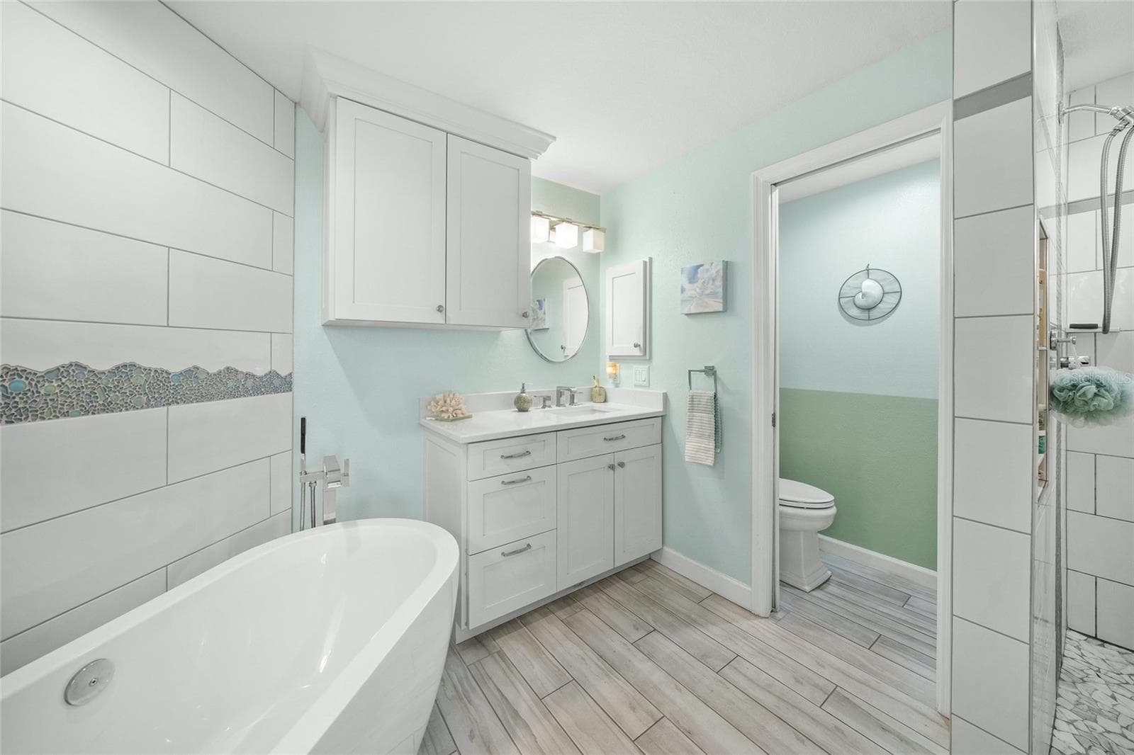 Condominium at 1260 DOLPHIN BAY WAY #403, SARASOTA, photo 32 of 76
