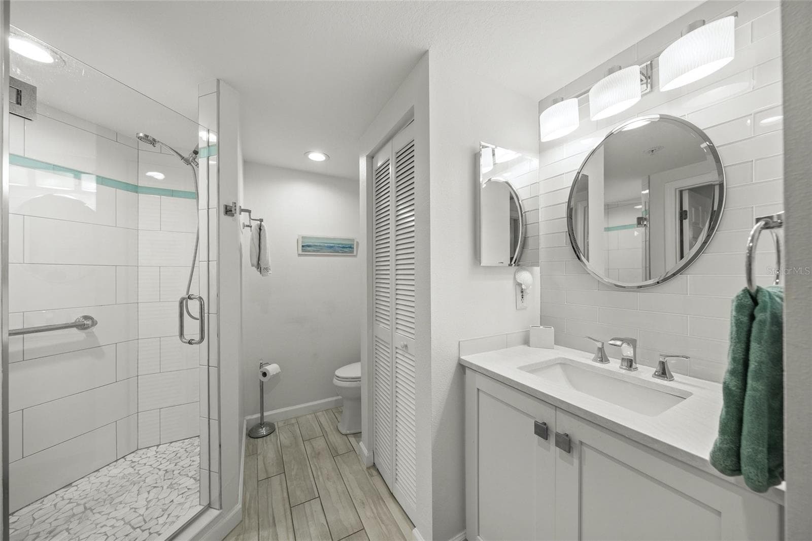 Condominium at 1260 DOLPHIN BAY WAY #403, SARASOTA, photo 37 of 76