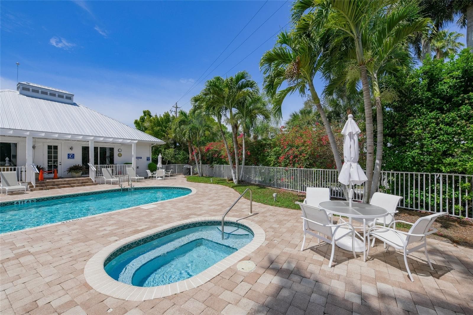 Condominium at 1260 DOLPHIN BAY WAY #403, SARASOTA, photo 51 of 76