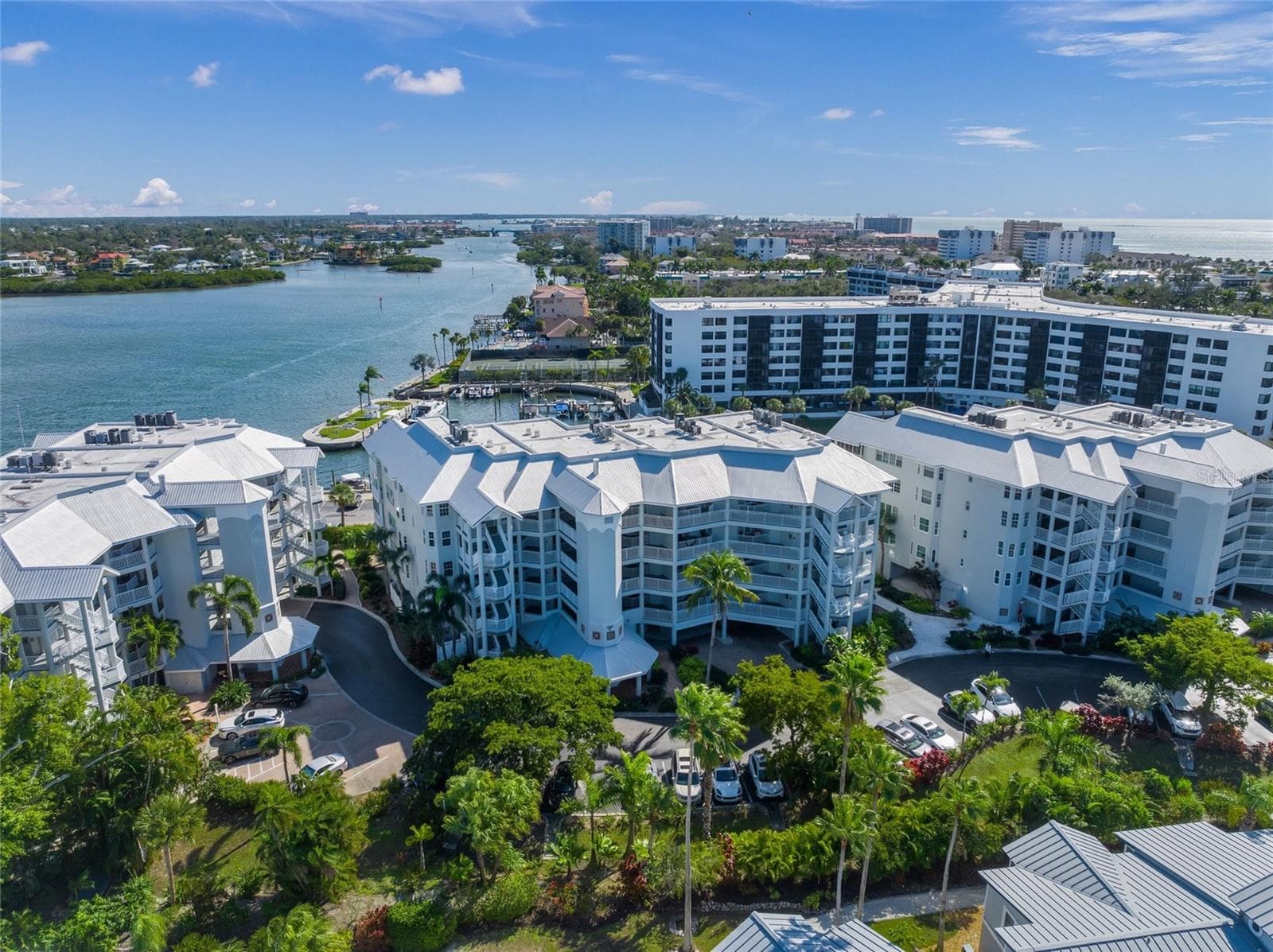 Condominium at 1260 DOLPHIN BAY WAY #403, SARASOTA, photo 73 of 76