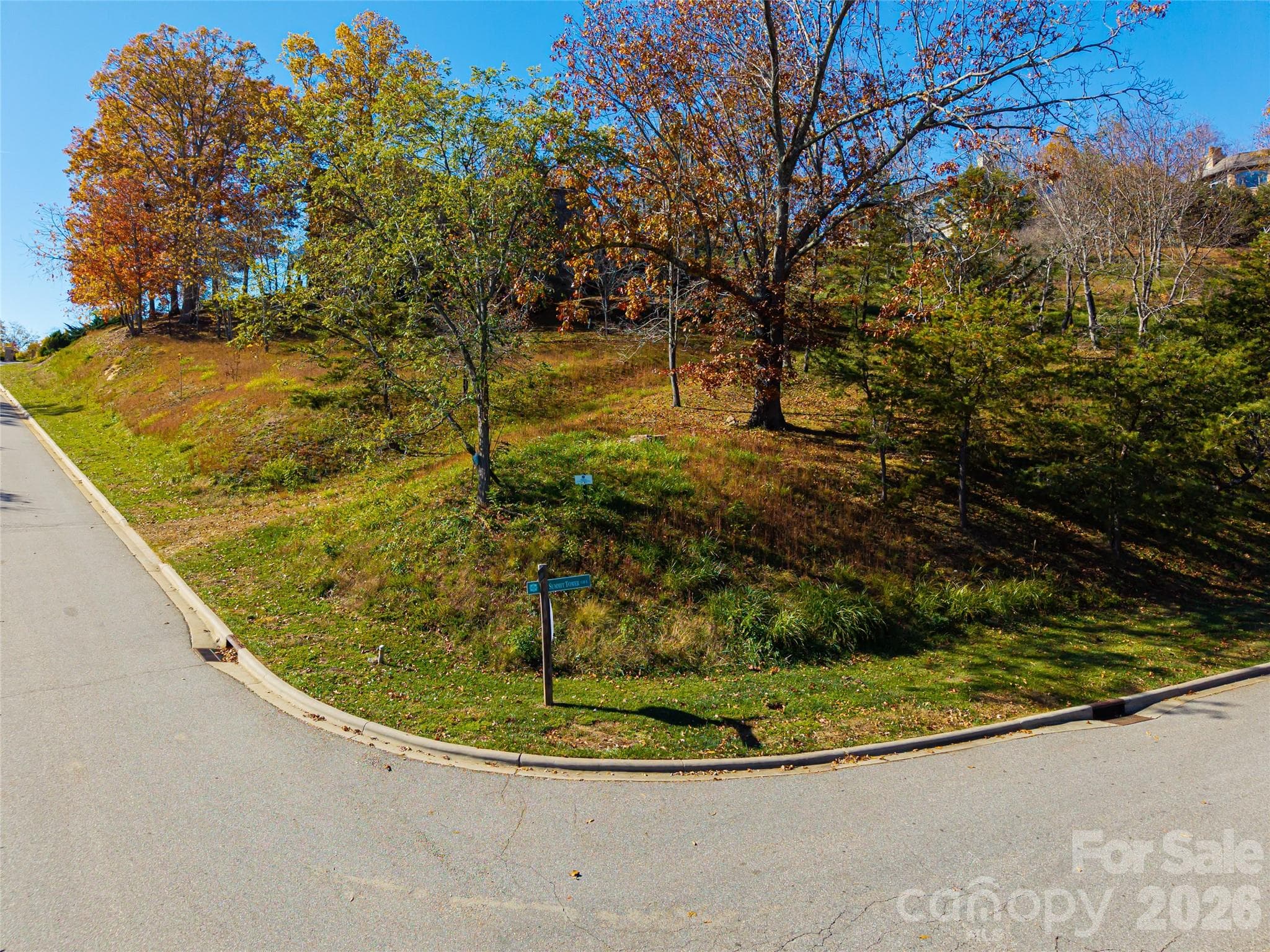 Lot at 43 Summit Tower Circle, Asheville, photo 4 of 17