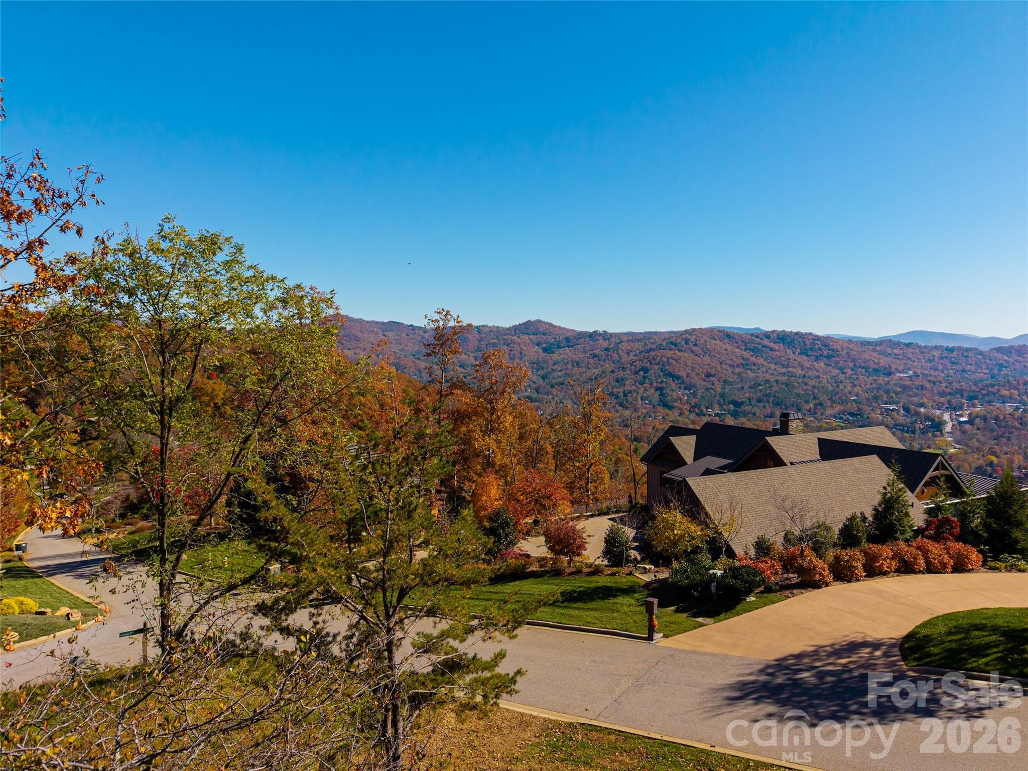 Lot at 43 Summit Tower Circle, Asheville, photo 16 of 17