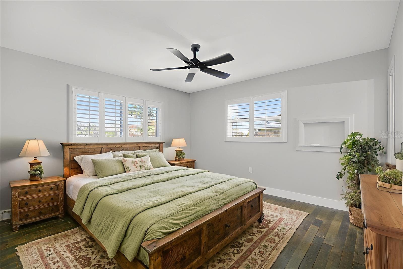 Virtually Staged - 1503 CANAL CT, TAVARES