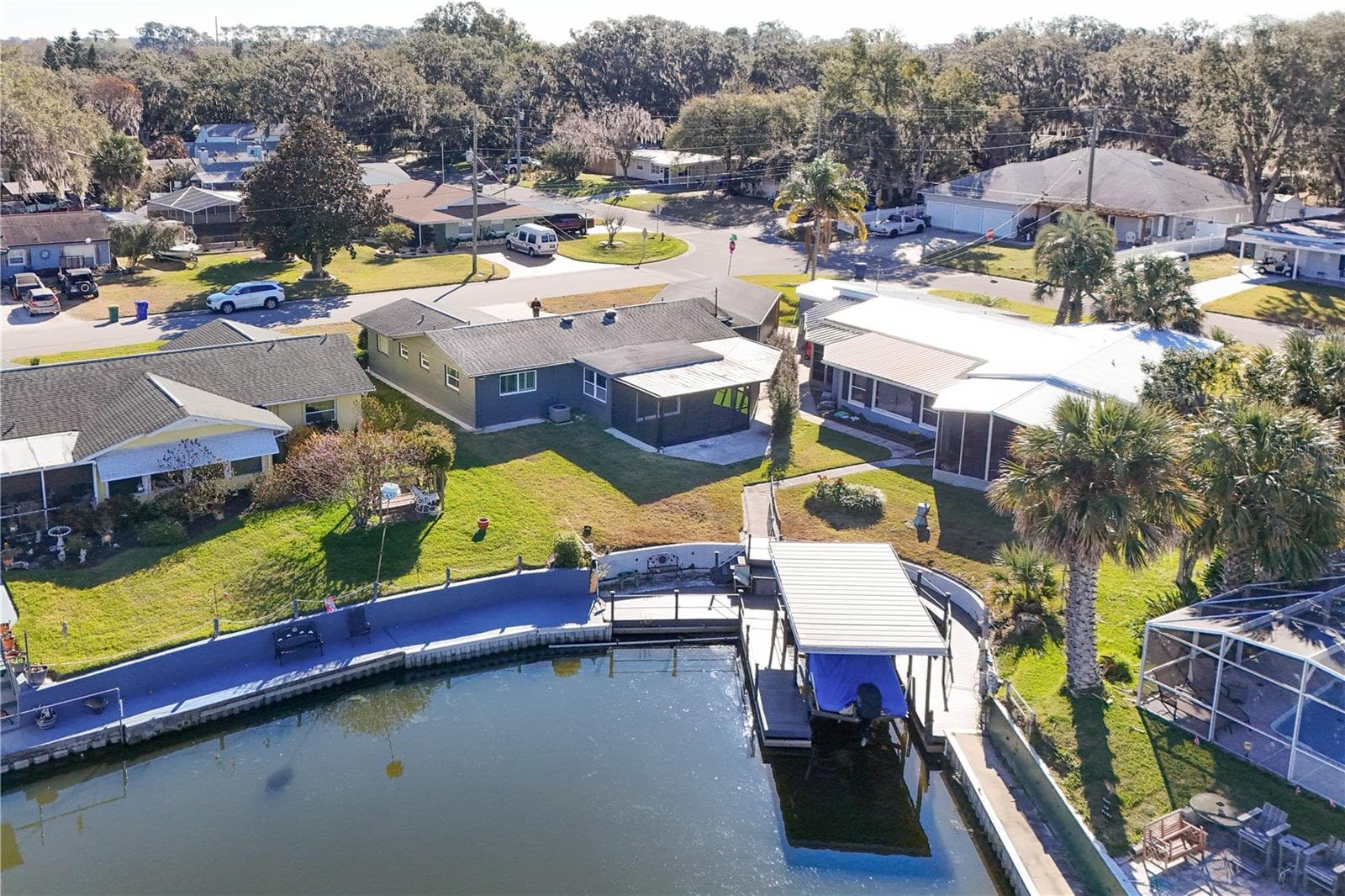 Single Family Residence at 1503 CANAL CT, TAVARES, photo 38 of 43