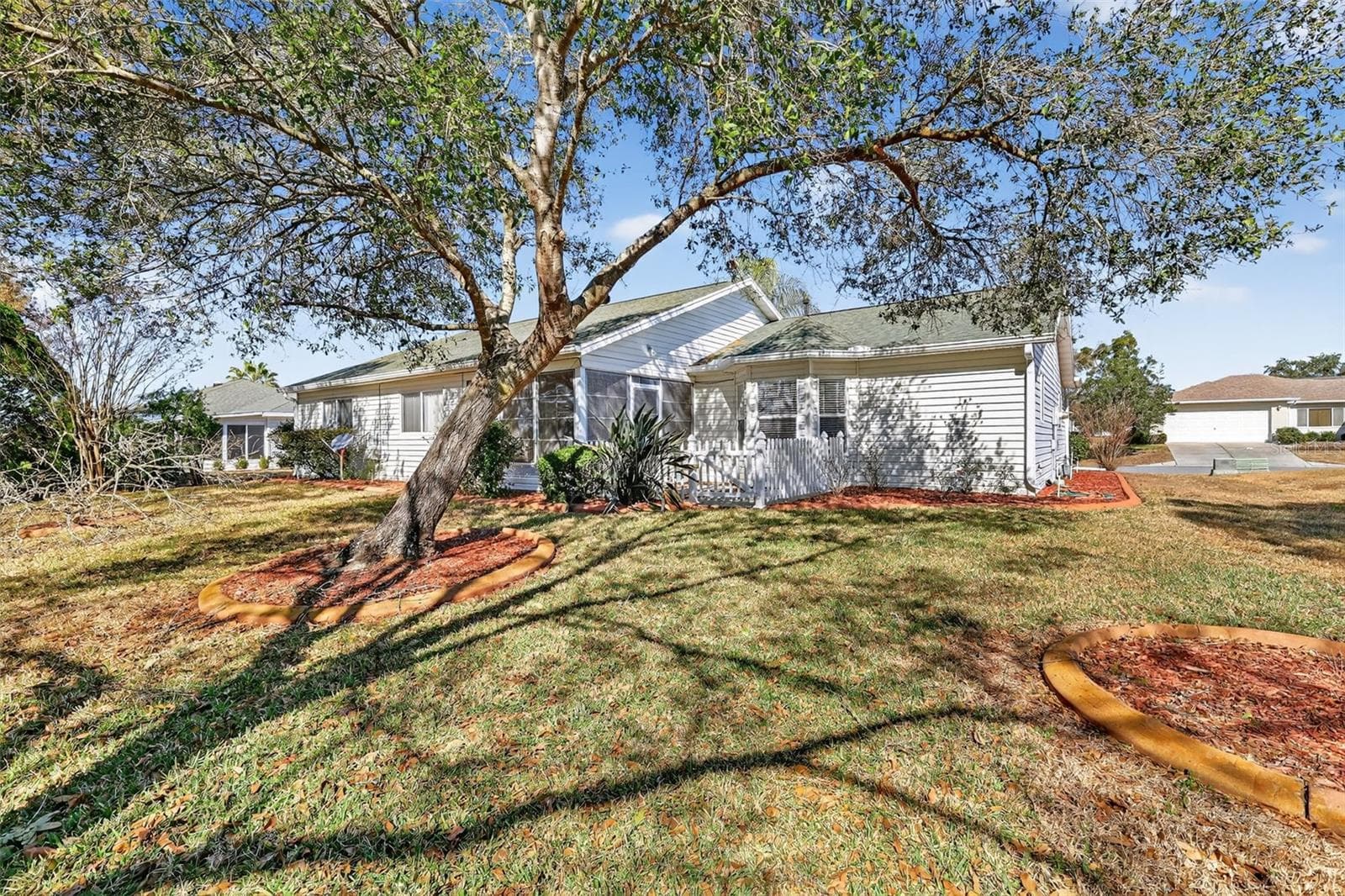 Single Family Residence at 9050 SE 135TH LOOP, SUMMERFIELD, photo 26 of 27