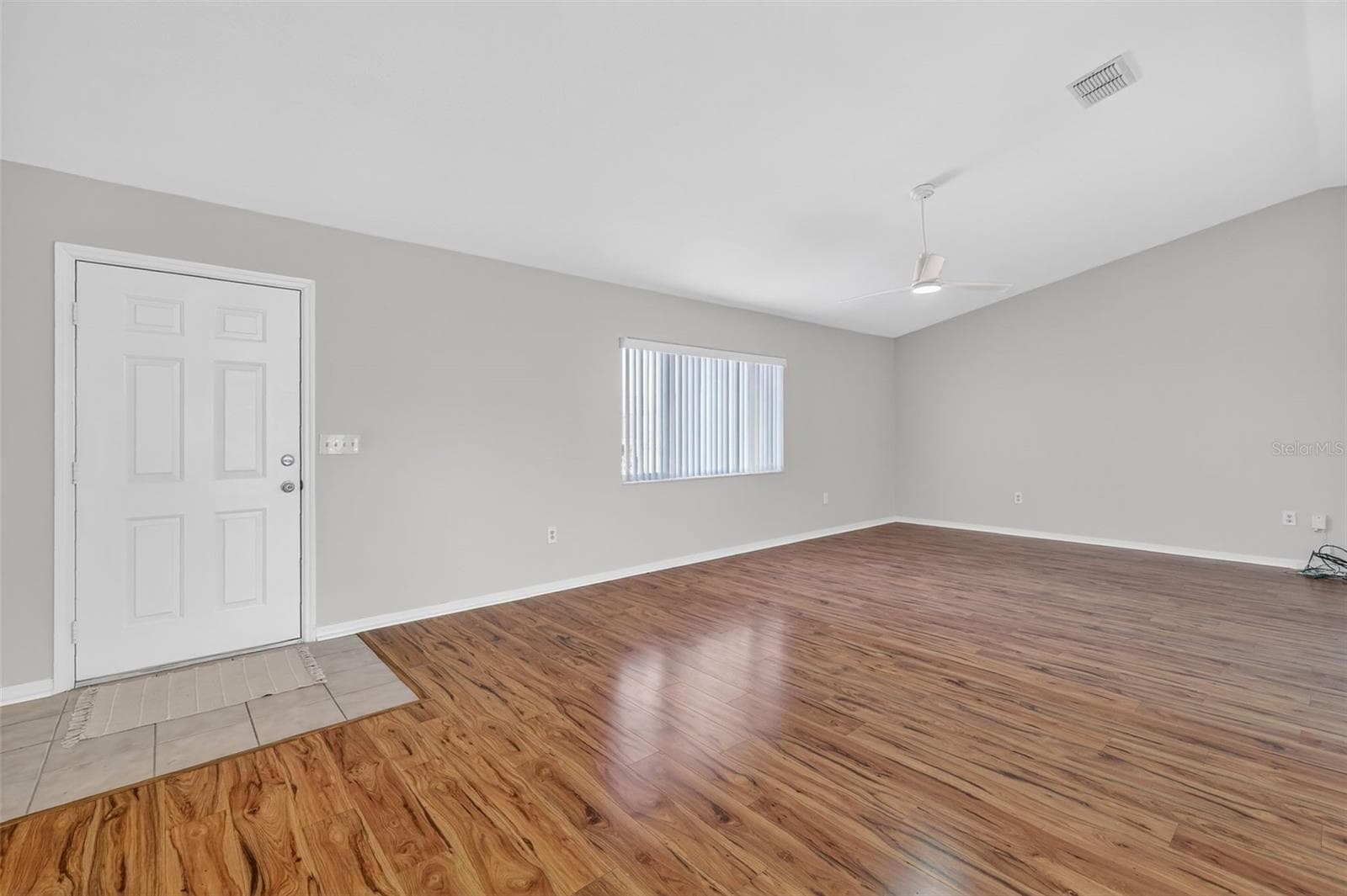 Single Family Residence at 9050 SE 135TH LOOP, SUMMERFIELD, photo 4 of 27
