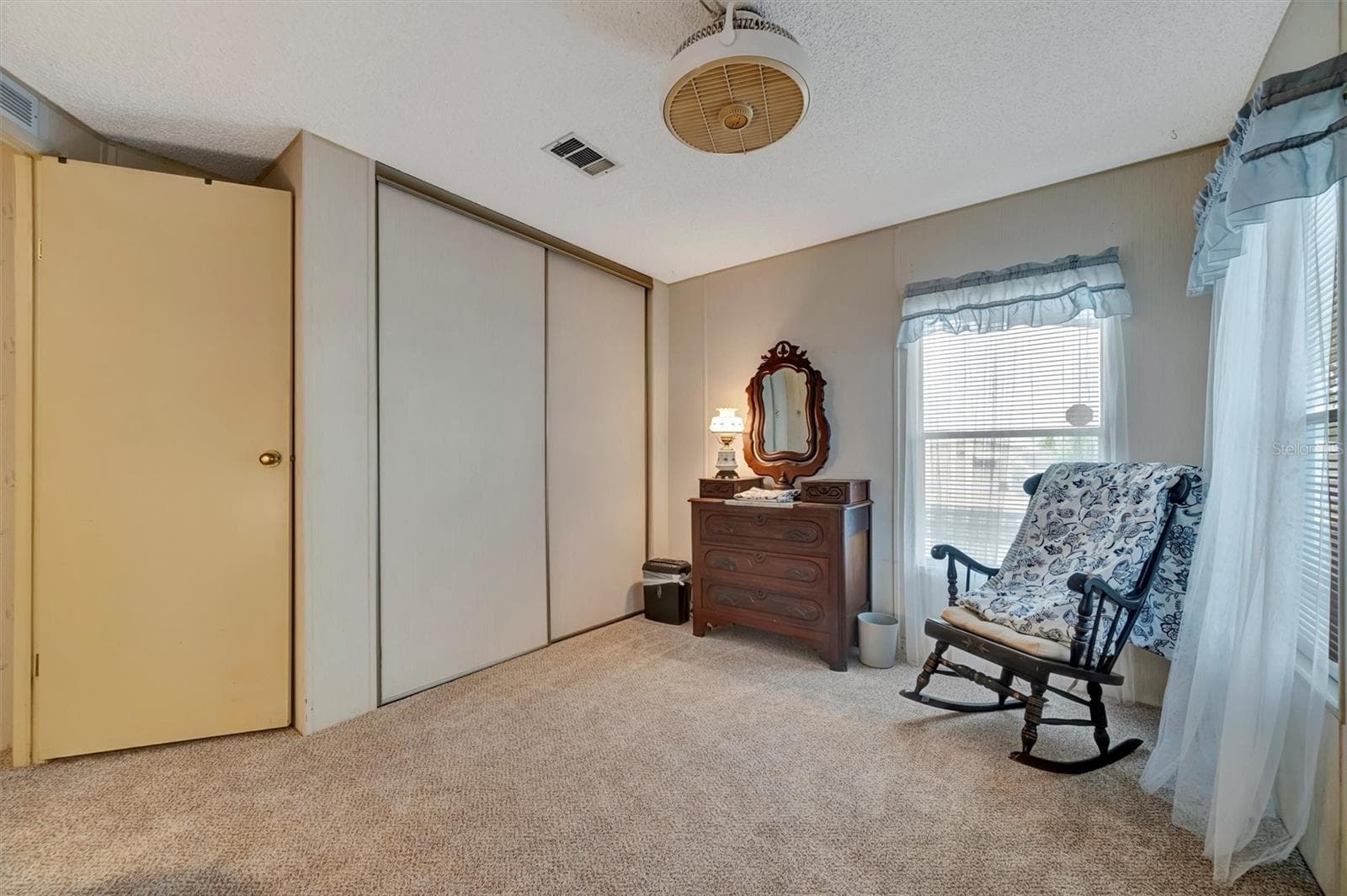 Manufactured Home at 106 N SAINT GEORGE CIR, APOLLO BEACH, photo 19 of 45