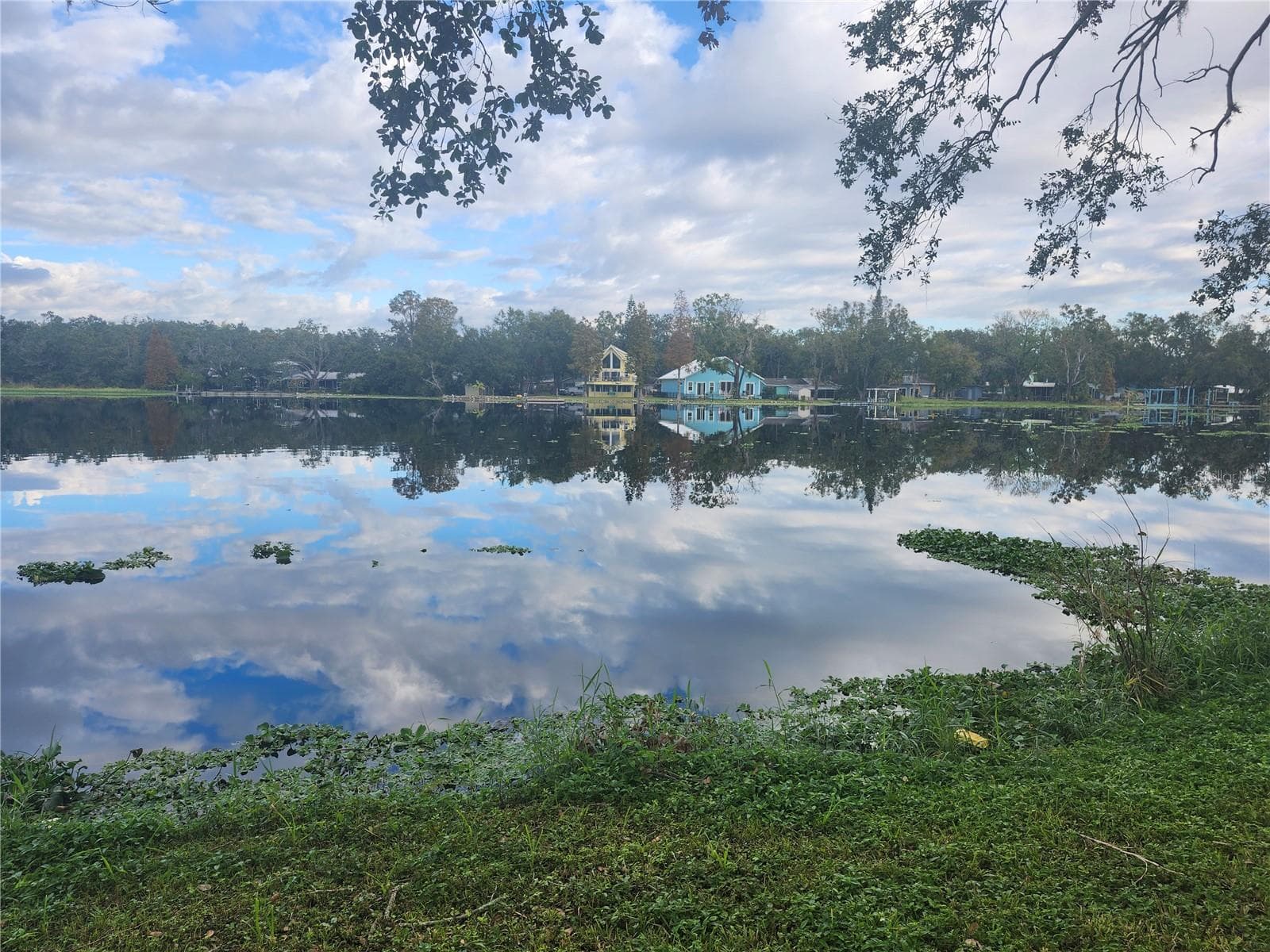 Single Family Residence at 3606 RIVER GROVE DR, TAMPA, photo 16 of 47