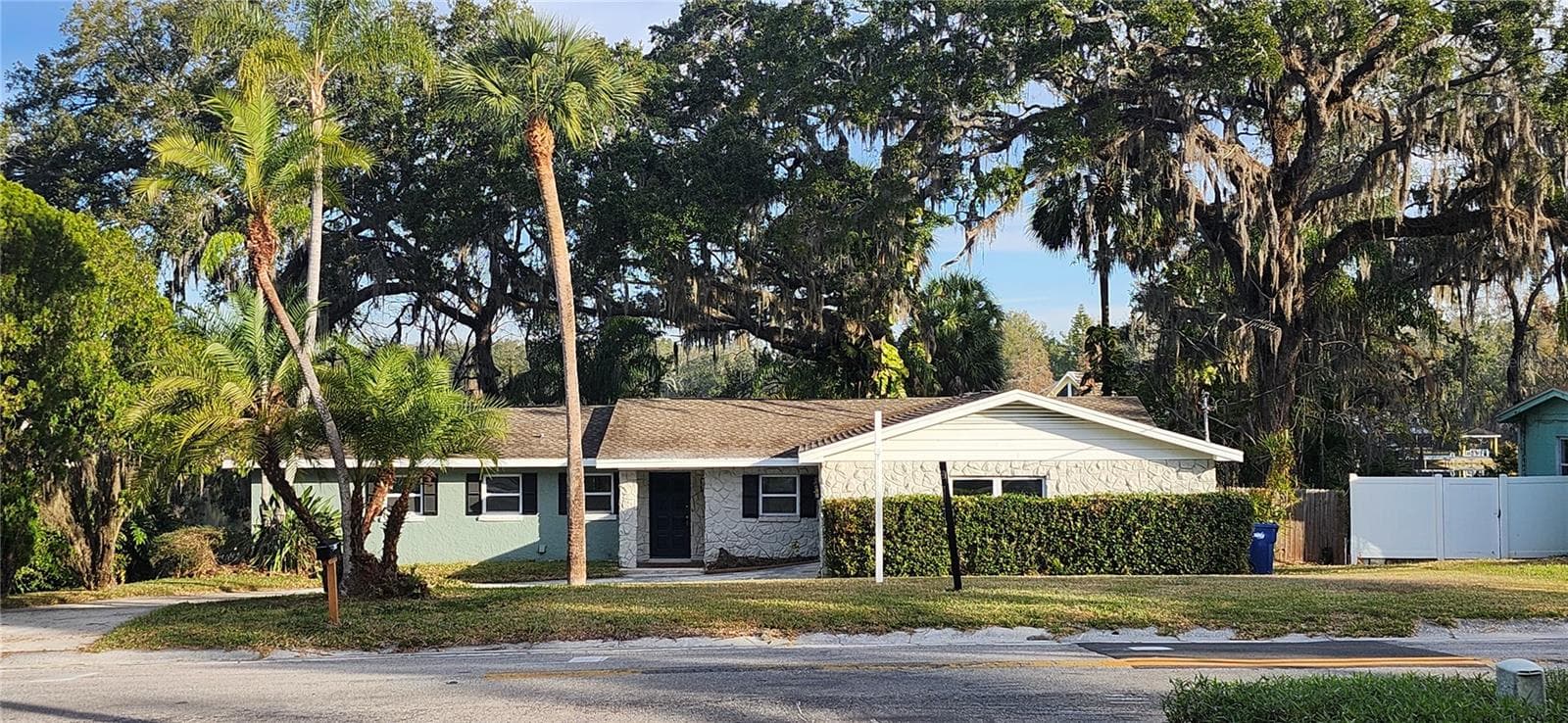 Single Family Residence at 3606 RIVER GROVE DR, TAMPA, photo 46 of 47