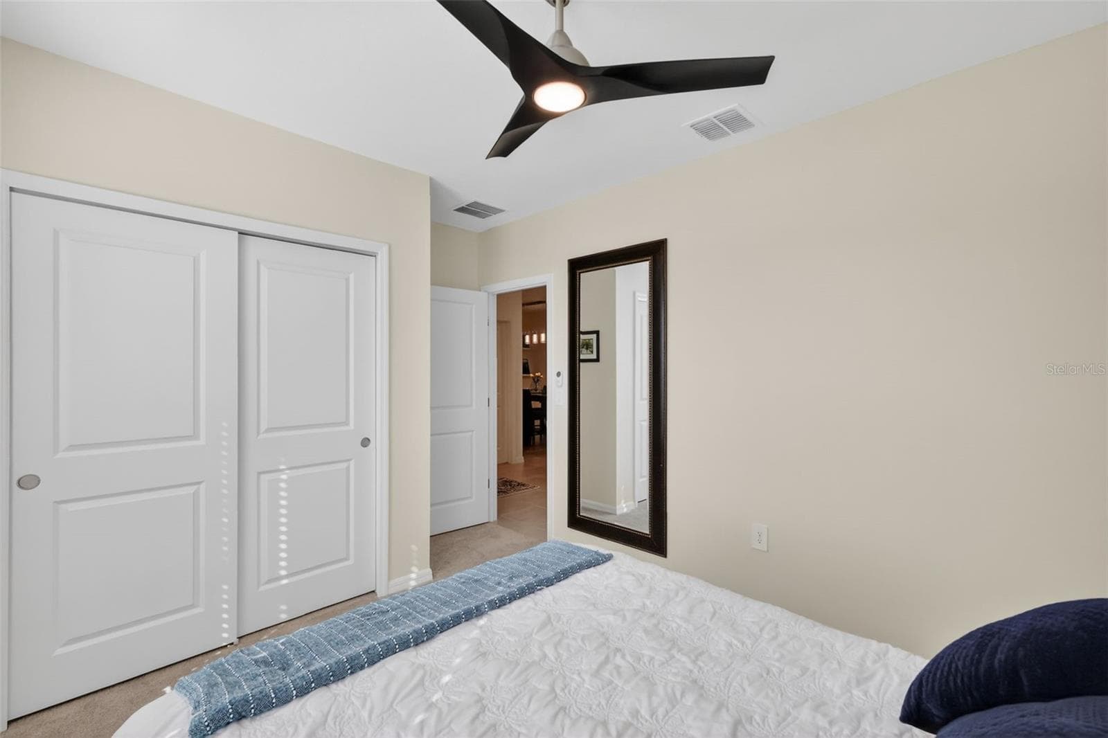 Single Family Residence at 33692 SKY BLOSSOM CIR, LEESBURG, photo 27 of 38
