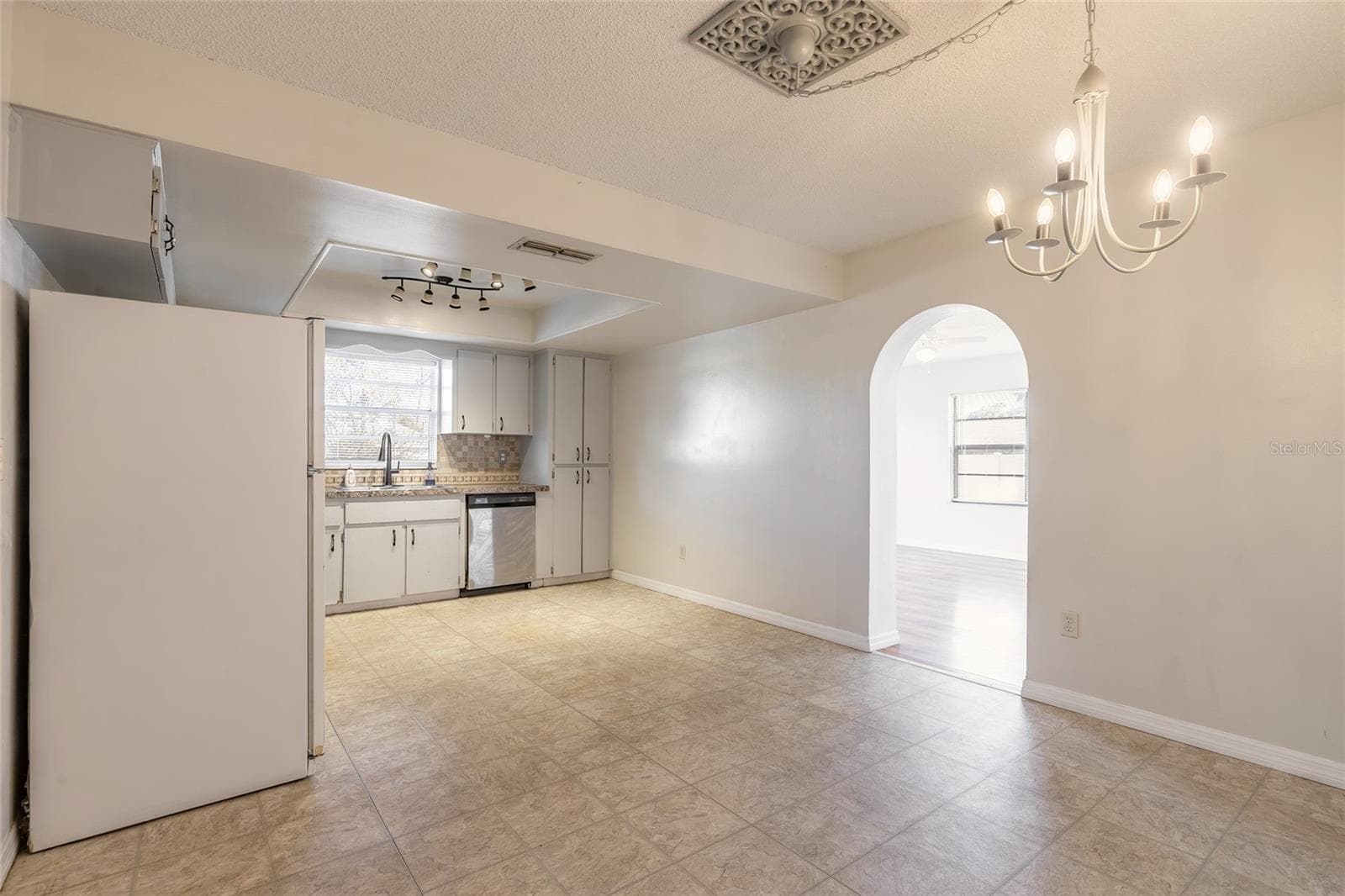 Single Family Residence at 1210 MELLISA DR, PORT ORANGE, photo 8 of 43