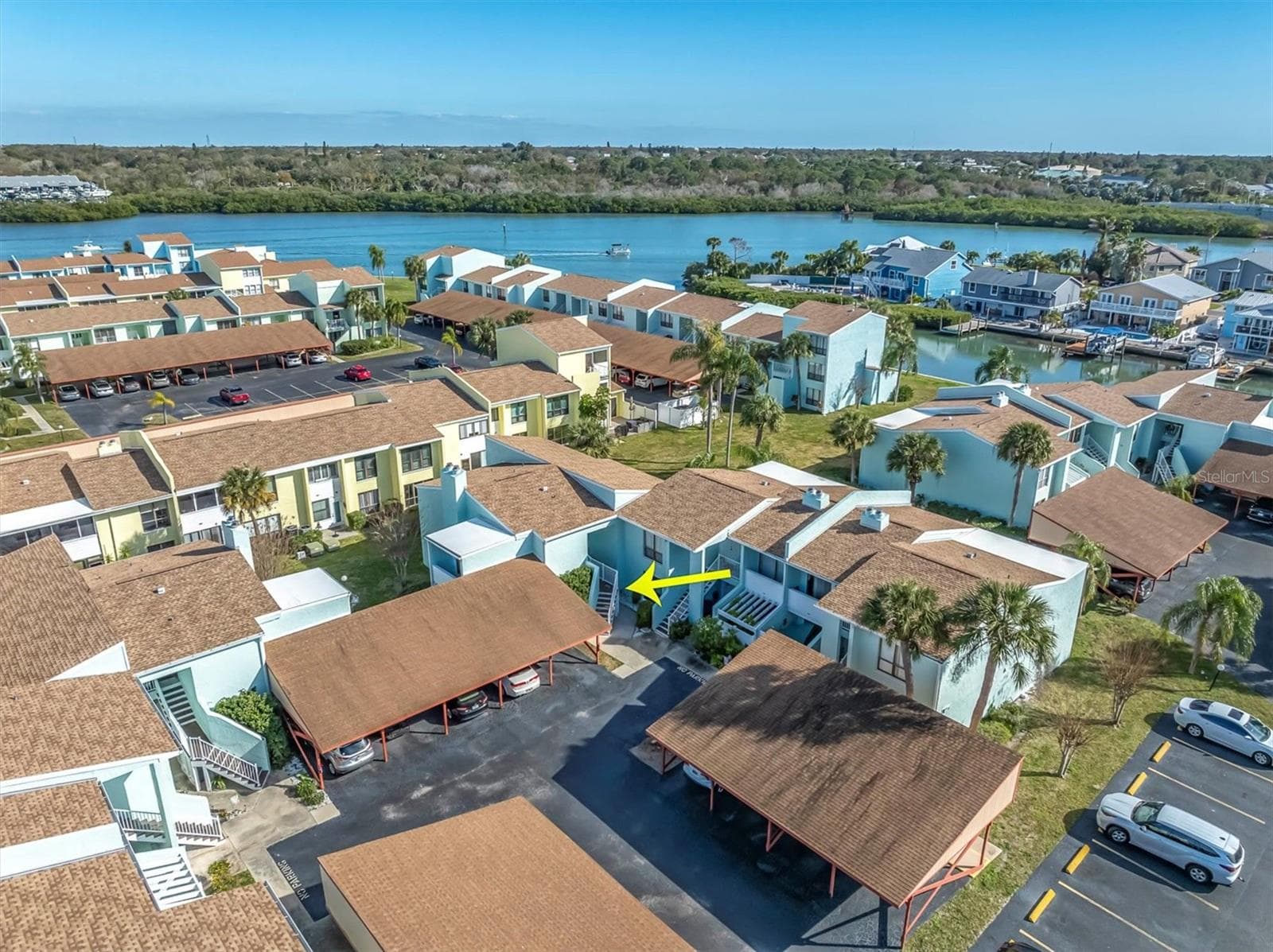 1 WINDRUSH BLVD #87