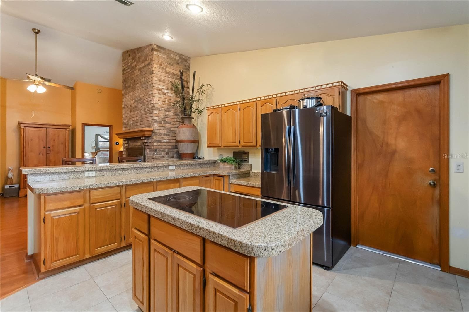 Single Family Residence at 18711 NORTHCLIFF ST, ORLANDO, photo 13 of 42