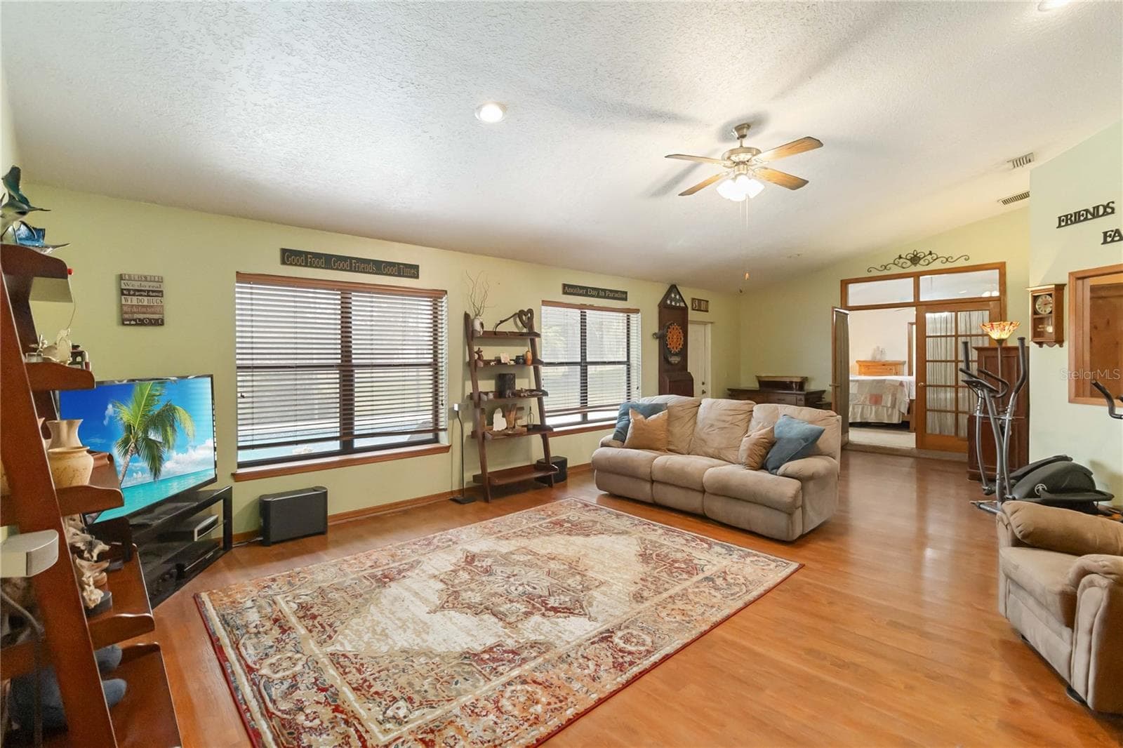 Large Media Room - 18711 NORTHCLIFF ST, ORLANDO