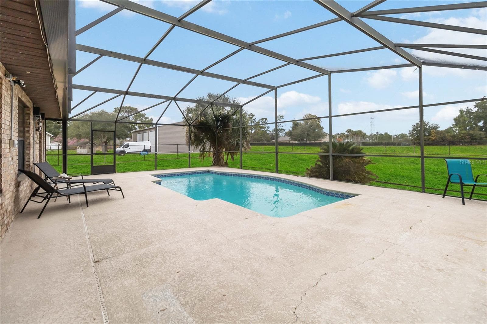Single Family Residence at 18711 NORTHCLIFF ST, ORLANDO, photo 32 of 42