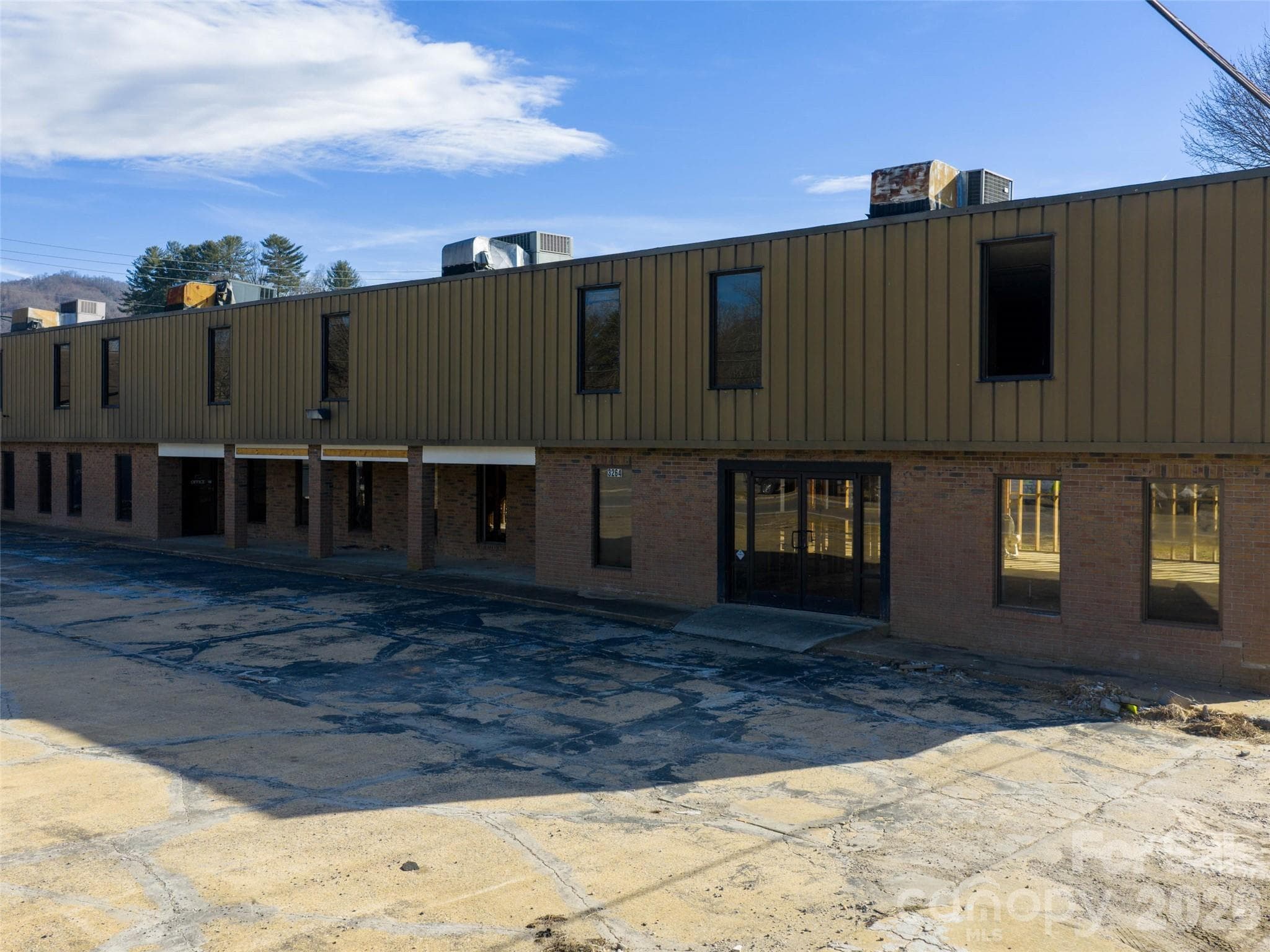 Office at Clyde, photo 4 of 32