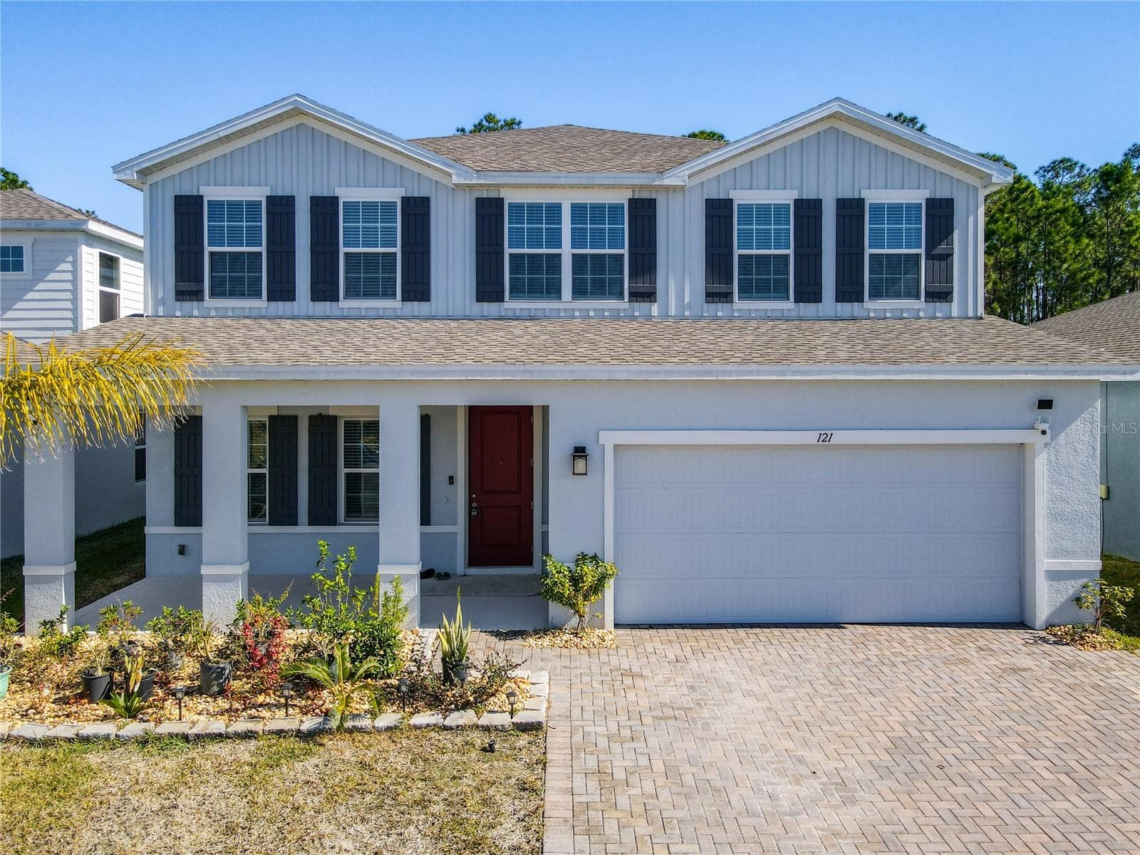 121 EAGLE HARBOR WAY