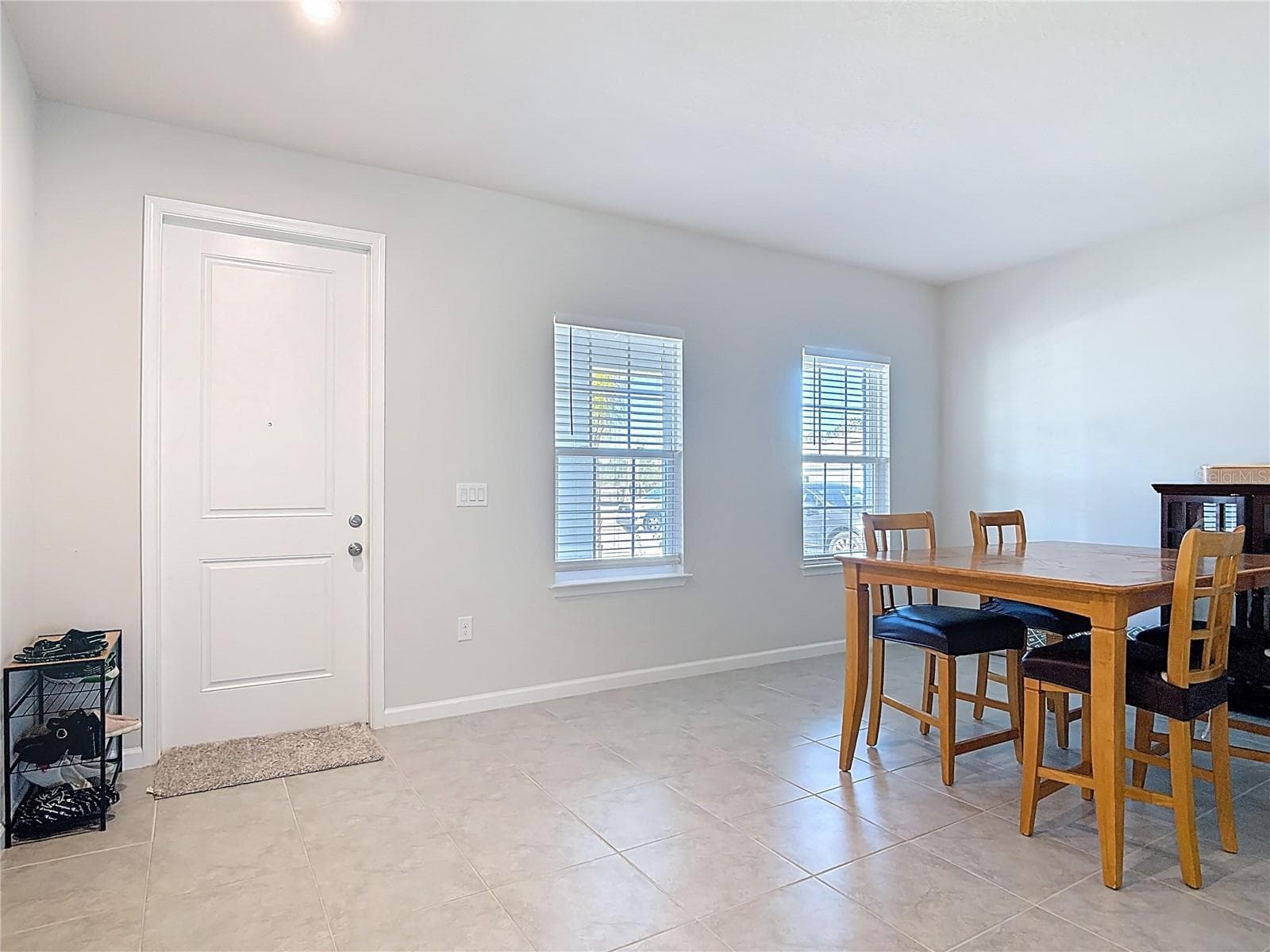 Single Family Residence at 121 EAGLE HARBOR WAY, DAYTONA BEACH, photo 8 of 51