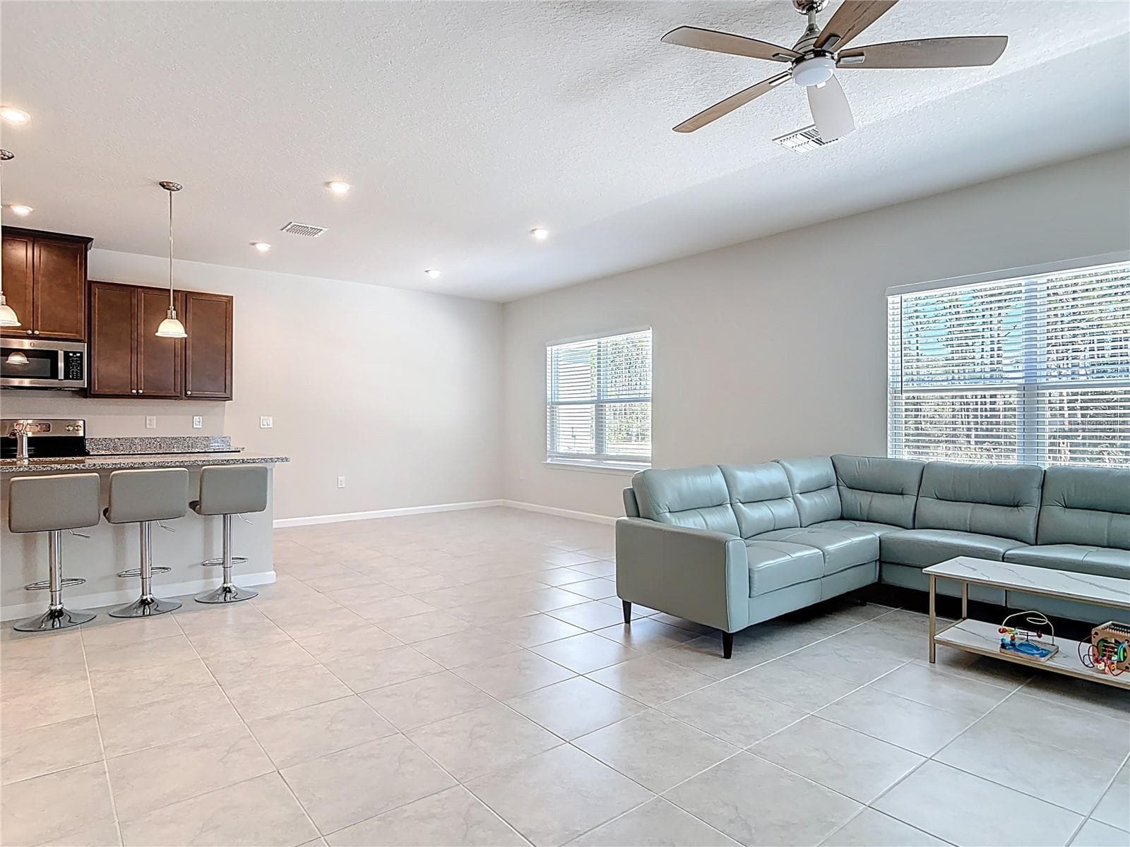Single Family Residence at 121 EAGLE HARBOR WAY, DAYTONA BEACH, photo 17 of 51