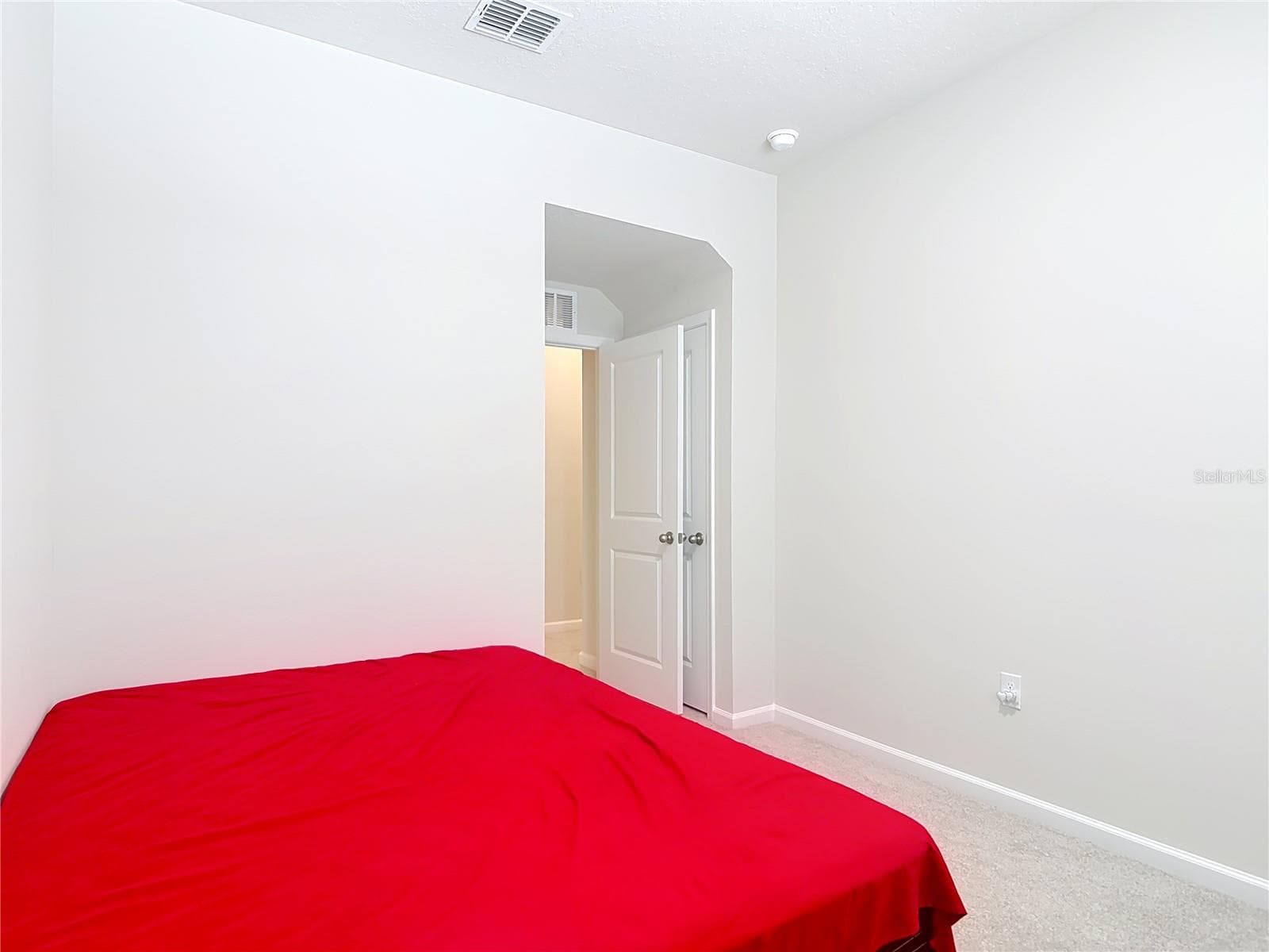 Single Family Residence at 121 EAGLE HARBOR WAY, DAYTONA BEACH, photo 20 of 51